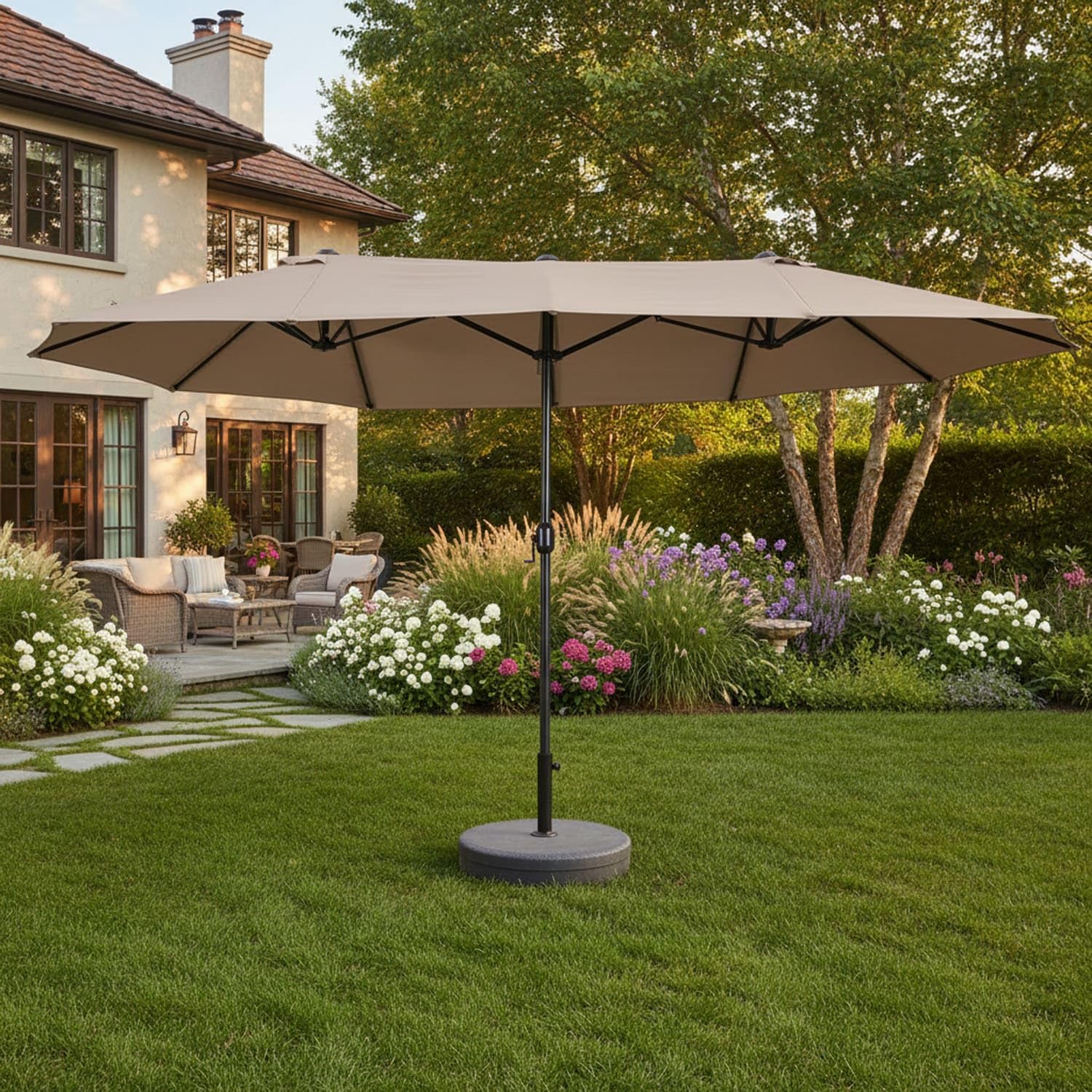 Ombrellone Doppio Da Giardino Parasole 4.6 x 2.4 M Per Esterno Piscina Terrazzo Con Palo In Acciaio E Tessuto In Poliestere Impermeabilie Anti UV Apertura A Manovella Colore Caffè
