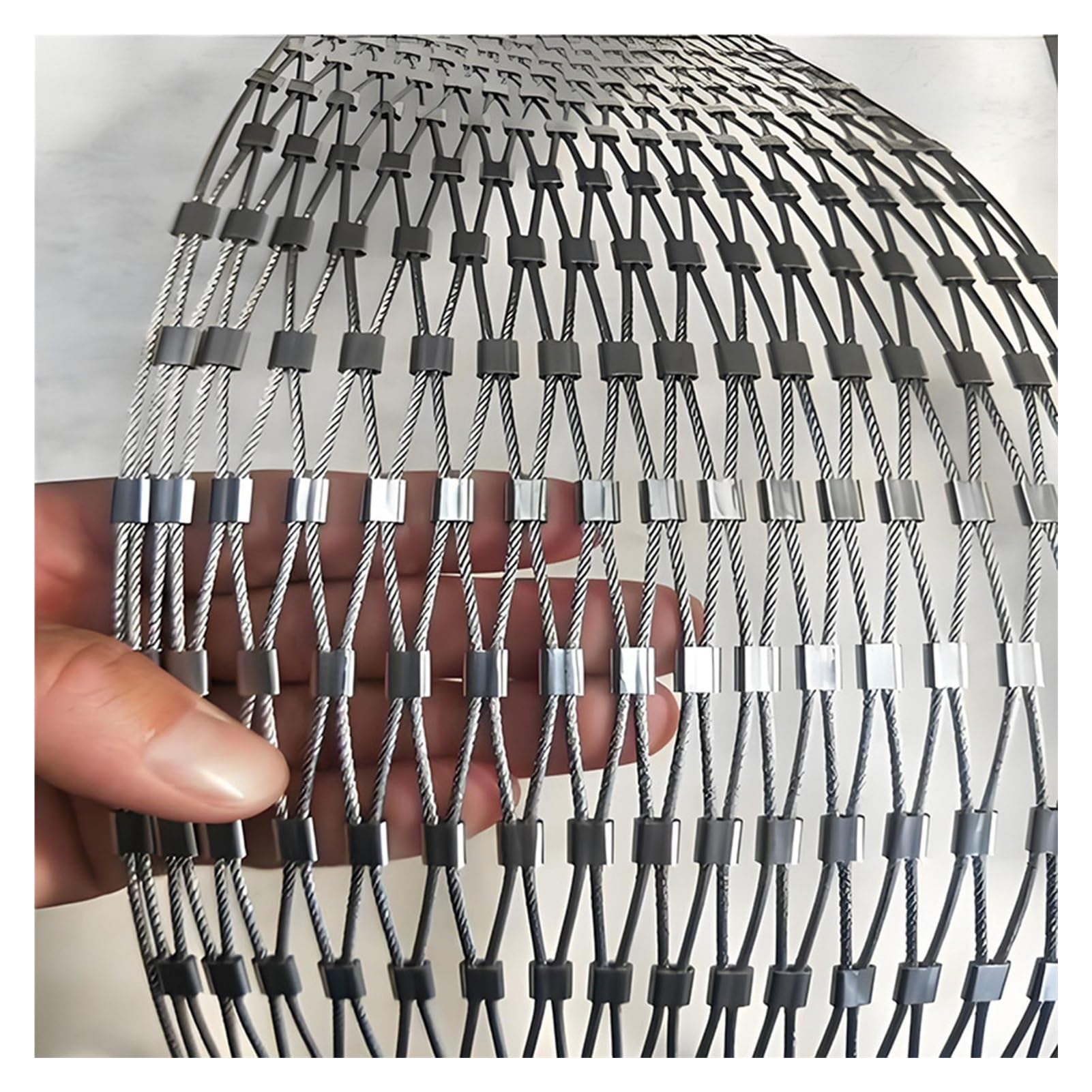 GJMSSMY Stainless Steel Plant Support Netting 1.5mm Thick 10cm Mesh Garden Wire Mesh Balcony Safety Net Durable 1x6m Size for Optimal Plant Growth