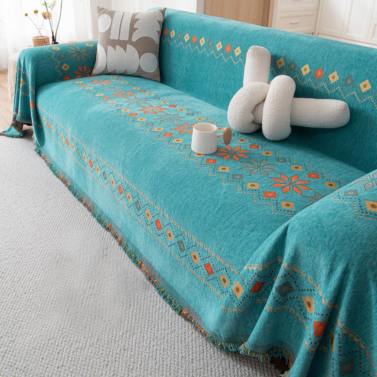 BYEVTFQ Reversible Chenille Couch Covers, Printed Sofa Cover, Tasseled Furniture Protectors For Dogs Cats, Boho Style Couch Cover