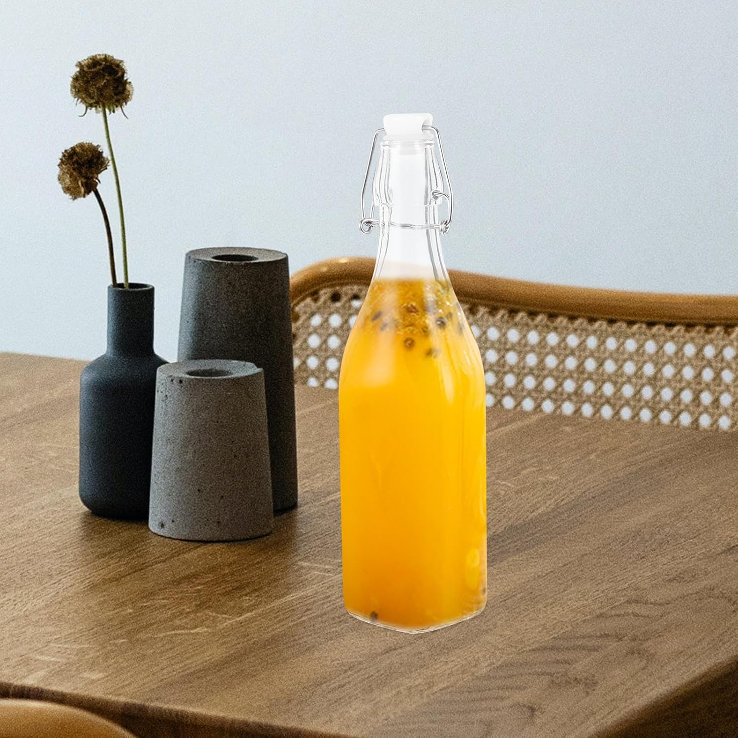 Gadpiparty Glass Oil Bottles 500ml 2pcs with Airtight Seal Square Glass Soy Sauce Container for Kitchen Use Beverage Bottles