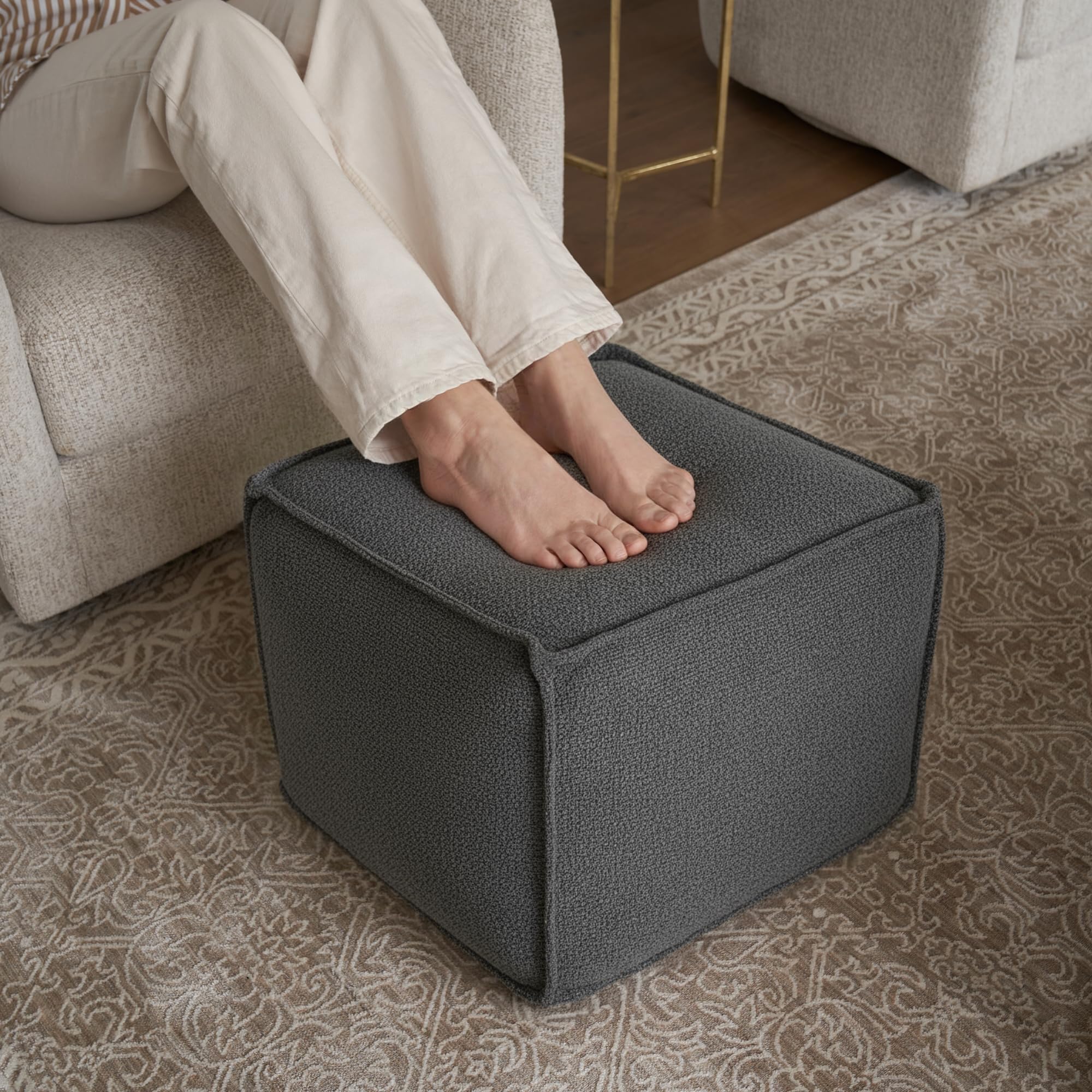 Boucle Ottoman チャコールグレー 2way ZICOTO Beautiful Boucle Pouf Ottoman and Foot Rest - Elevate Your