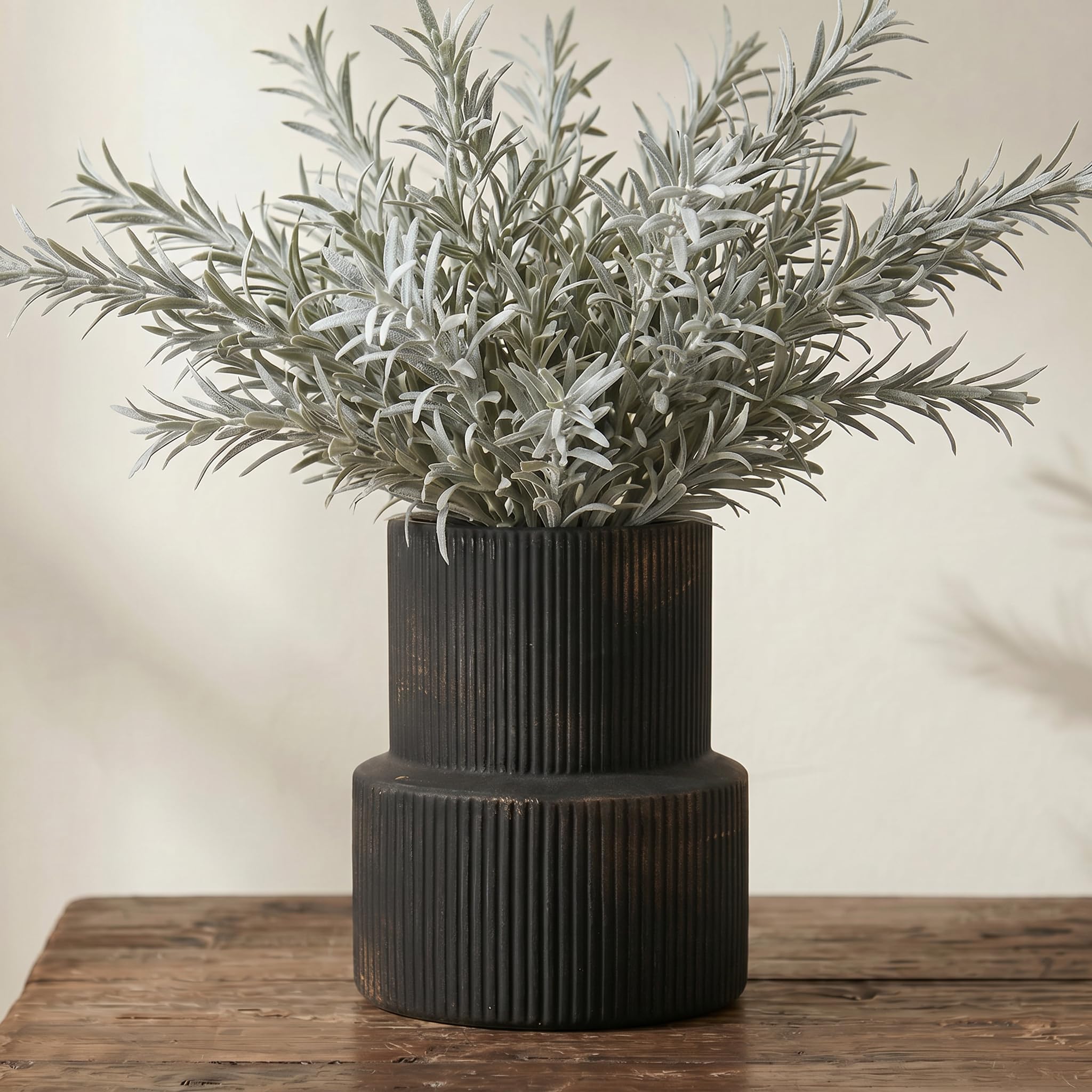 KRYSTHIA Black Ceramic Vase, Decorative Terracotta Vase for Pampas Grass, Ribbed Rustic Vases for Home Decor, Farmhouse Vintage Vases for Living Room, Bedroom, Office, Coffee Table, Kitchen