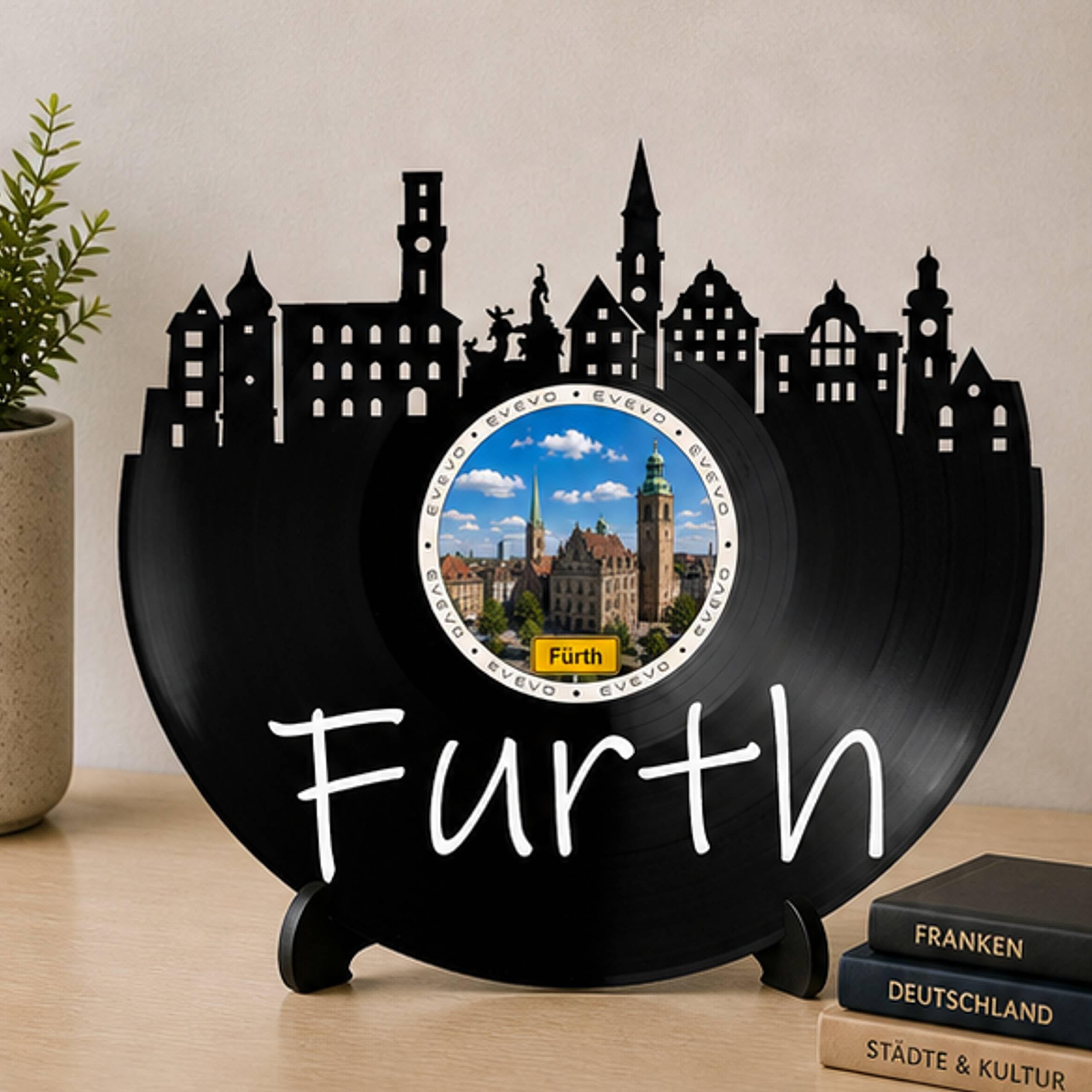 EVEVO Decorazione da parete in vinile di Fürth – Decorazione da parete in vinile con skyline di Frank, regalo per fan di Fürth, amanti della città vecchia D0058