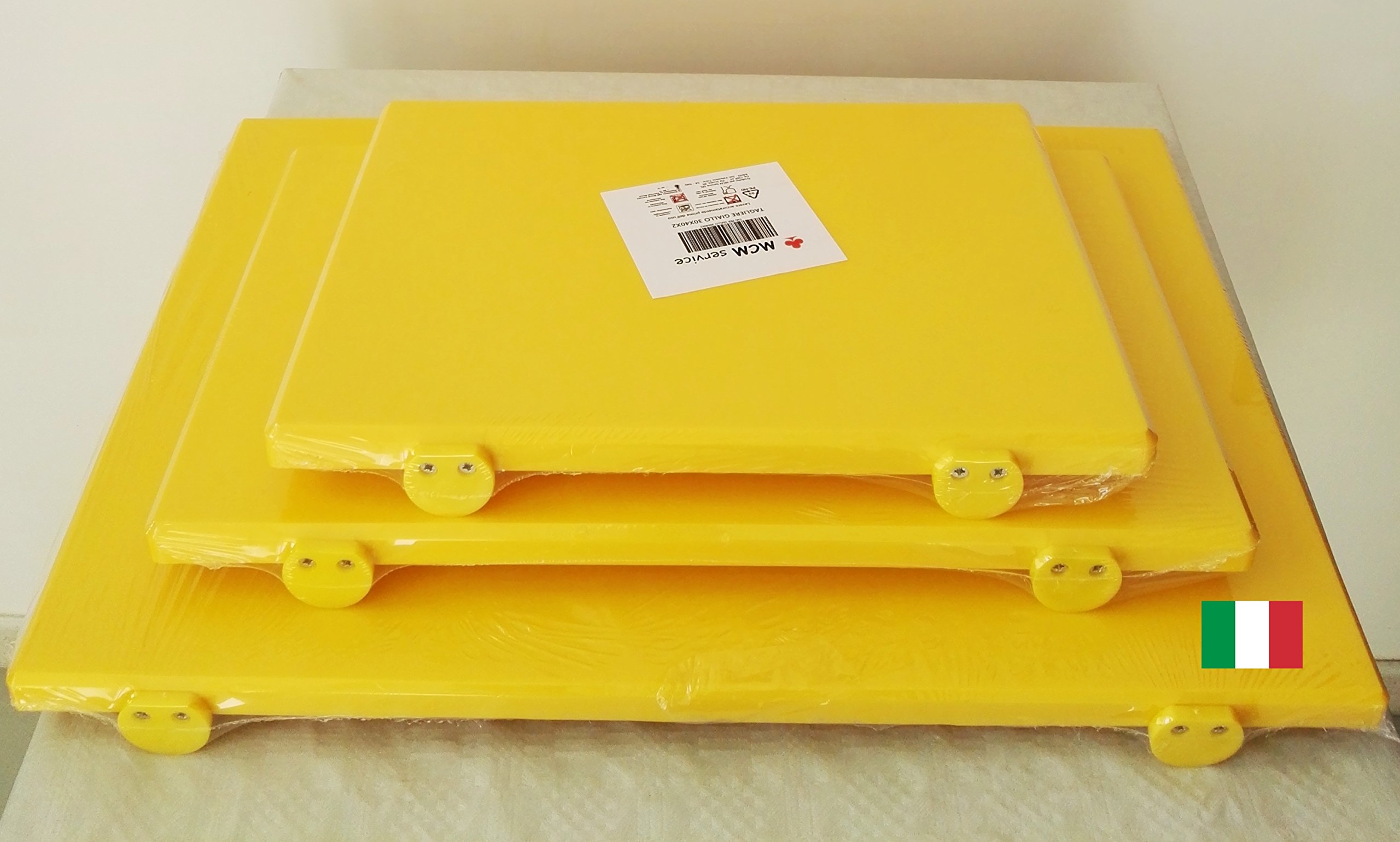 MCM service Tagliere in polietilene Professionale Giallo 60x40x2 con Fermi Made in Italy