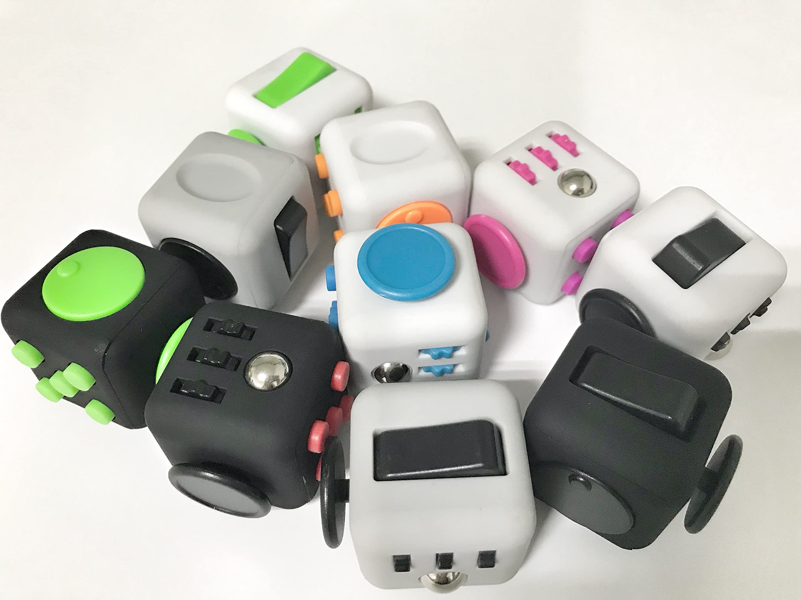 LYTDD Fidget Cubes Juguetes de descompresión para la ansiedad Descomprimir dados Negro Rojo Juguete de escritorio Adultos Alivio del Estrés Cubos Versión Dados Fidget Juguetes
