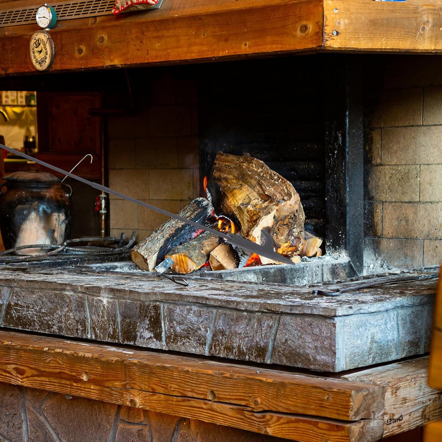 Garneck 2pcs Heavy Duty Fire Pit Poker with Wood Handle Portable Outdoor Campfire Tool for Safe Wood Control Indoor Stove and BBQ Use Reliable Iron Construction for Fireplace and Bonfire