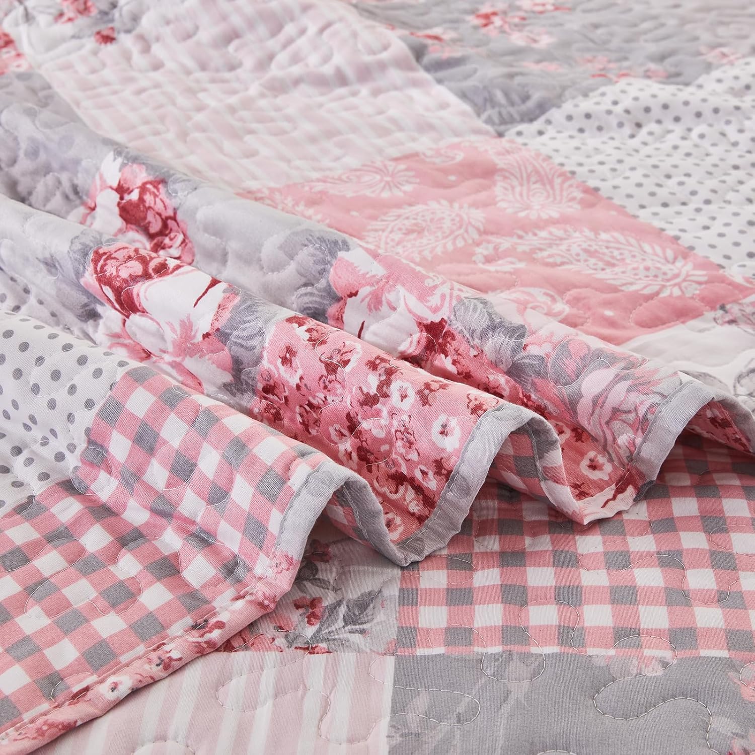 Oversized King Size Pink Grey Floral Quilt Set 128x120 Plaid Patchwork Extra Wide Super King Size Comforter Rversible Quilted Bedspread Coverlet Set 3-Piece Bedding Set Bed Cover with 2 Pillow Shams | Oversized King Quilt, Pink Plaid Quilt Set, 128x120 Quilt, Floral Quilt Set, Rversible Quilt, Patchwork Quilt - Image 8