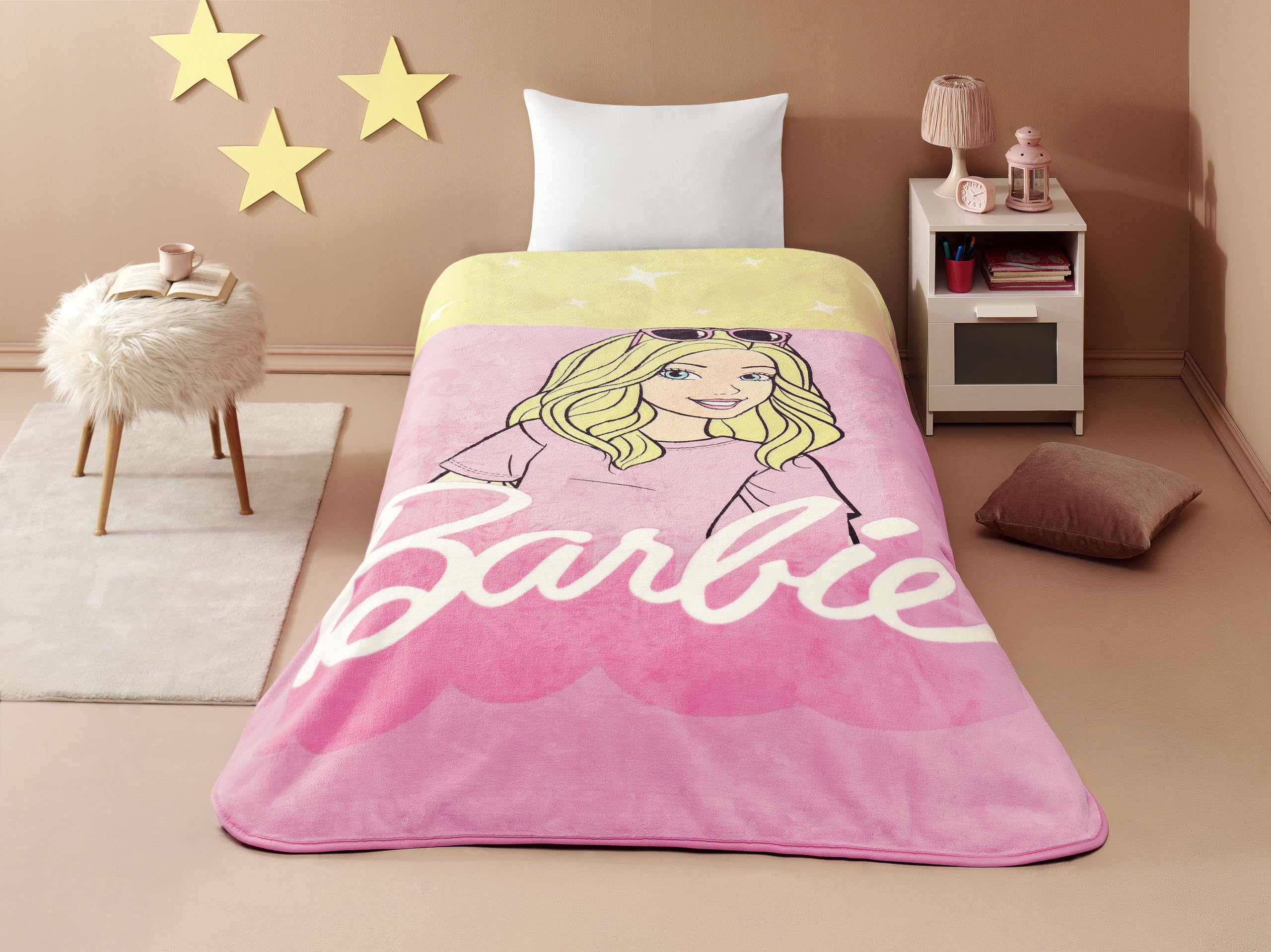 TAÇ Barbie Malibu Çizgi Film Karakteri Pamuk-Polyester Karışım Battaniye, Sarı, Pembe, Tek Kişilik