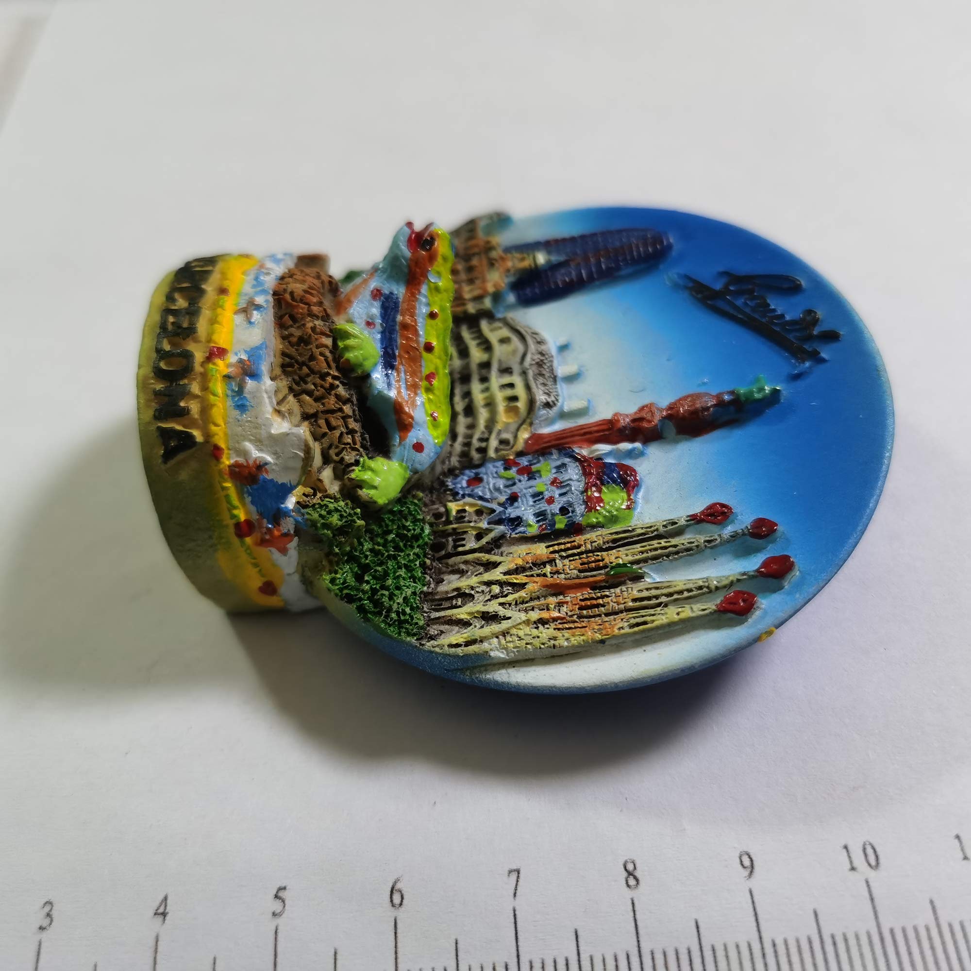 Magnete Frigorifero 3D Barcellona - Souvenir In Resina Fatto A Mano 11x6,5 Cm - Decorazione Cucina