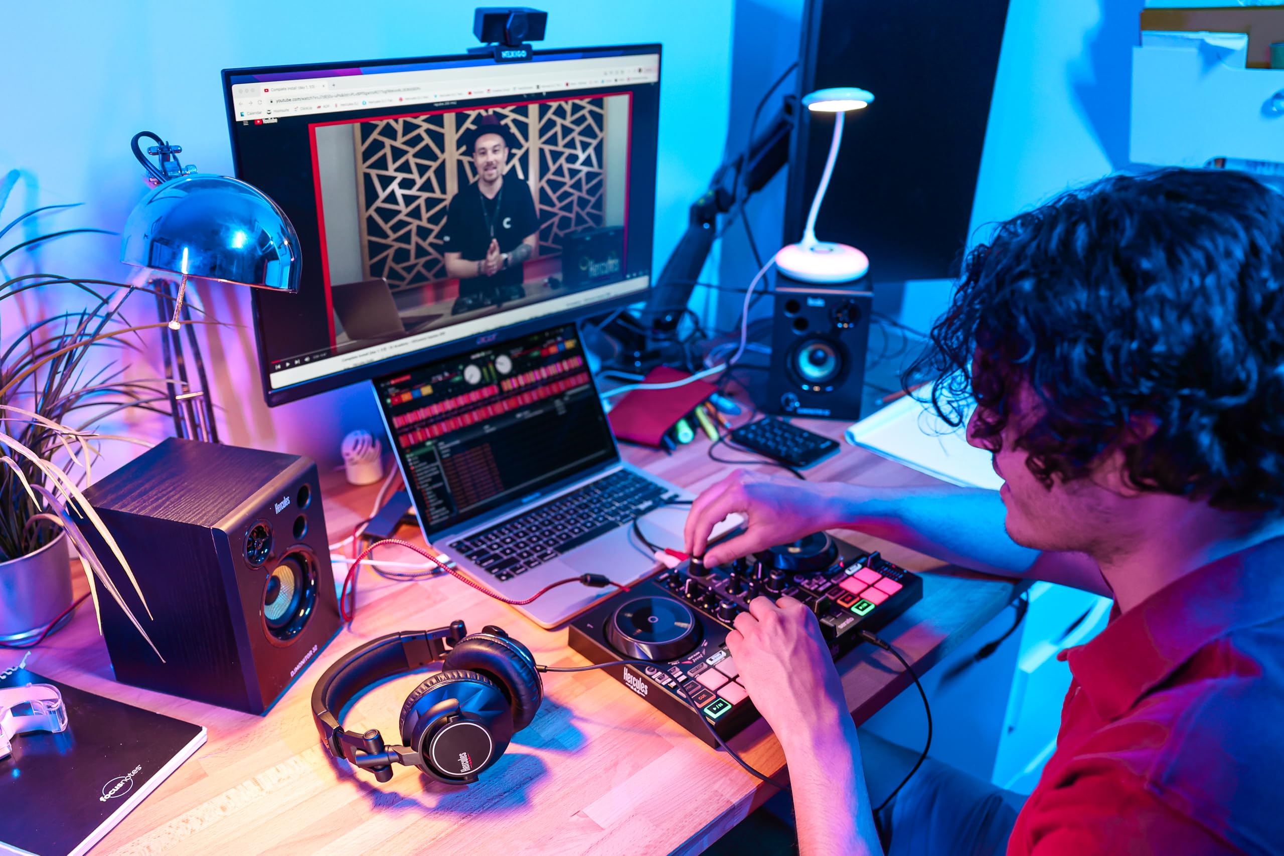 Hercules DJLearning Kit MK2 - Kompletny zestaw do nauki miksowania z oprogramowaniem