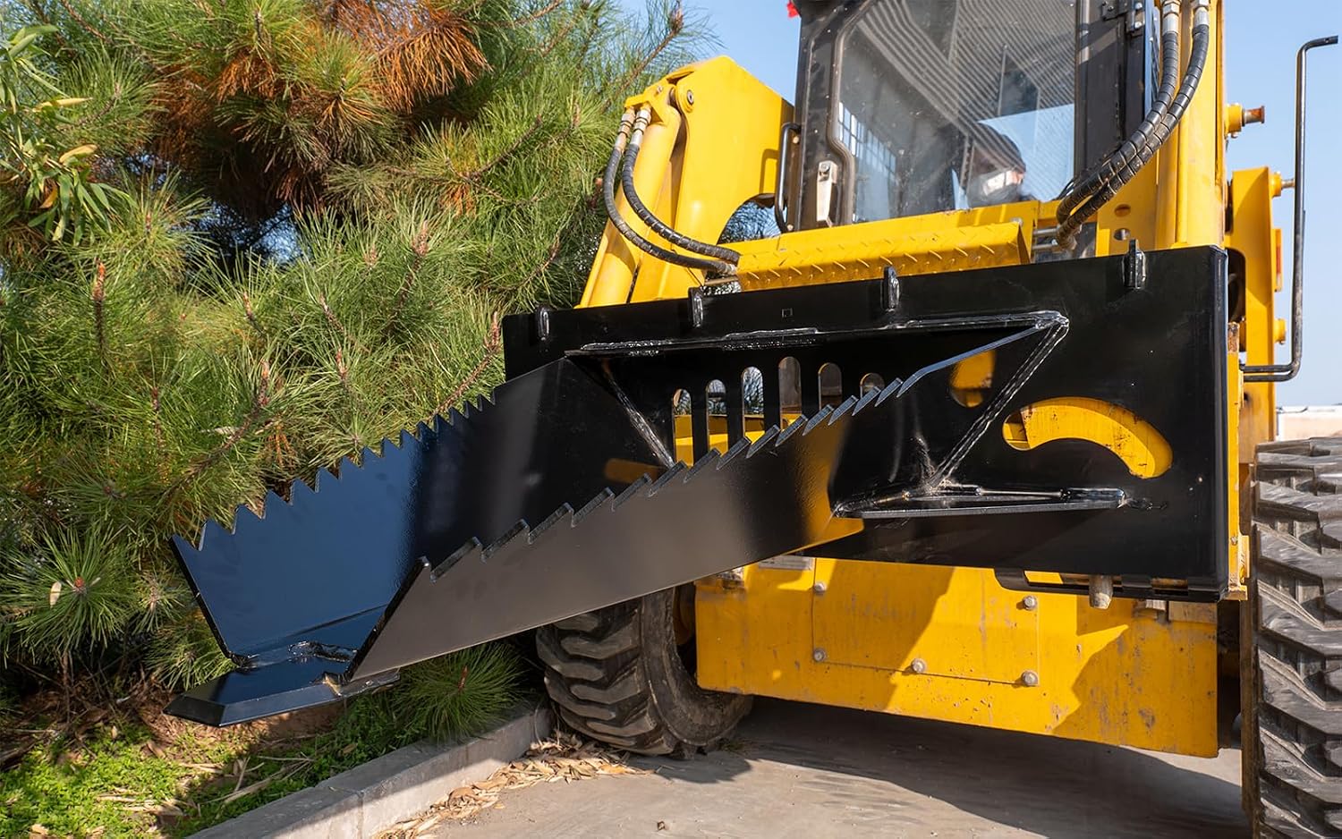 Economy Stump Bucket Attachment, Universal Skid Steer Quick Tach, 38'' Deep Tree Scoop Digger, Serrated Leading Edge, for Root & Stump Removing/Ripping/Digging, Land Clearing