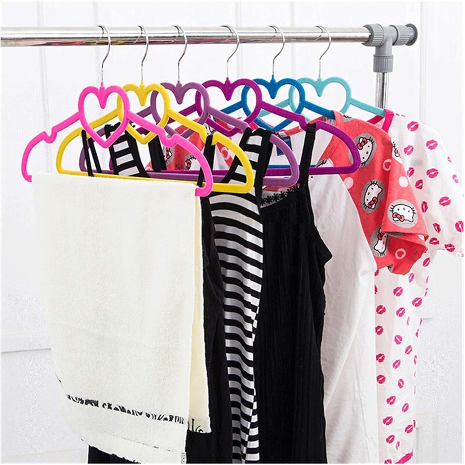 Wall Hanger 10 Pieces Colorful Velvet Clothes Hangers Loving Heart Velvet Coat Hanger Non-Slip Heart-Shaped Multifunction Hangers (Color : Black Size : 41.5x23x0.7cm) (Green 41.5x23x0.7cm)