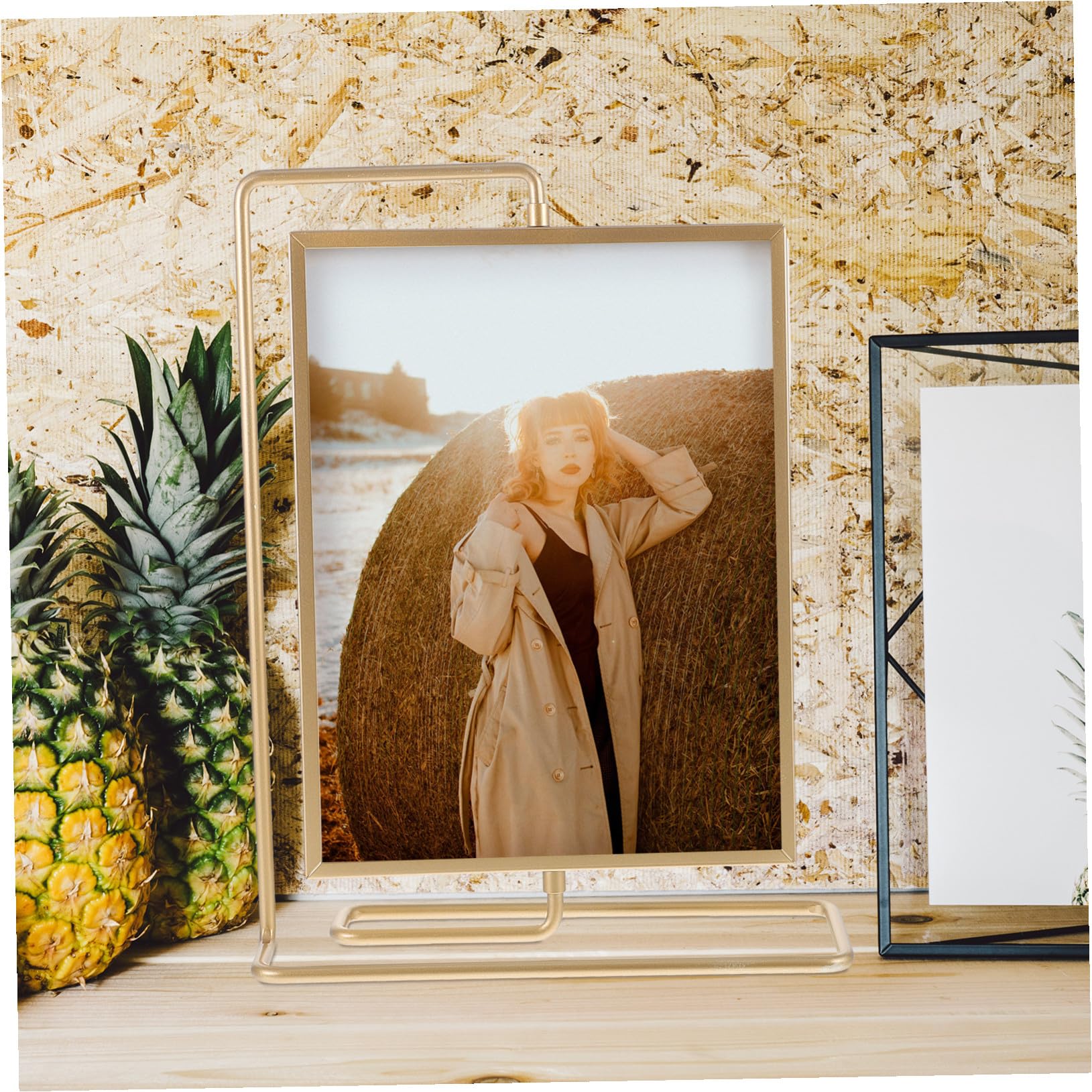Artibetter Marco de Fotos Dorado Giratorio de 8 Pulgadas de Doble Cara Estructura Metálica y Acrílica para Decoración de Hogar y Mesa