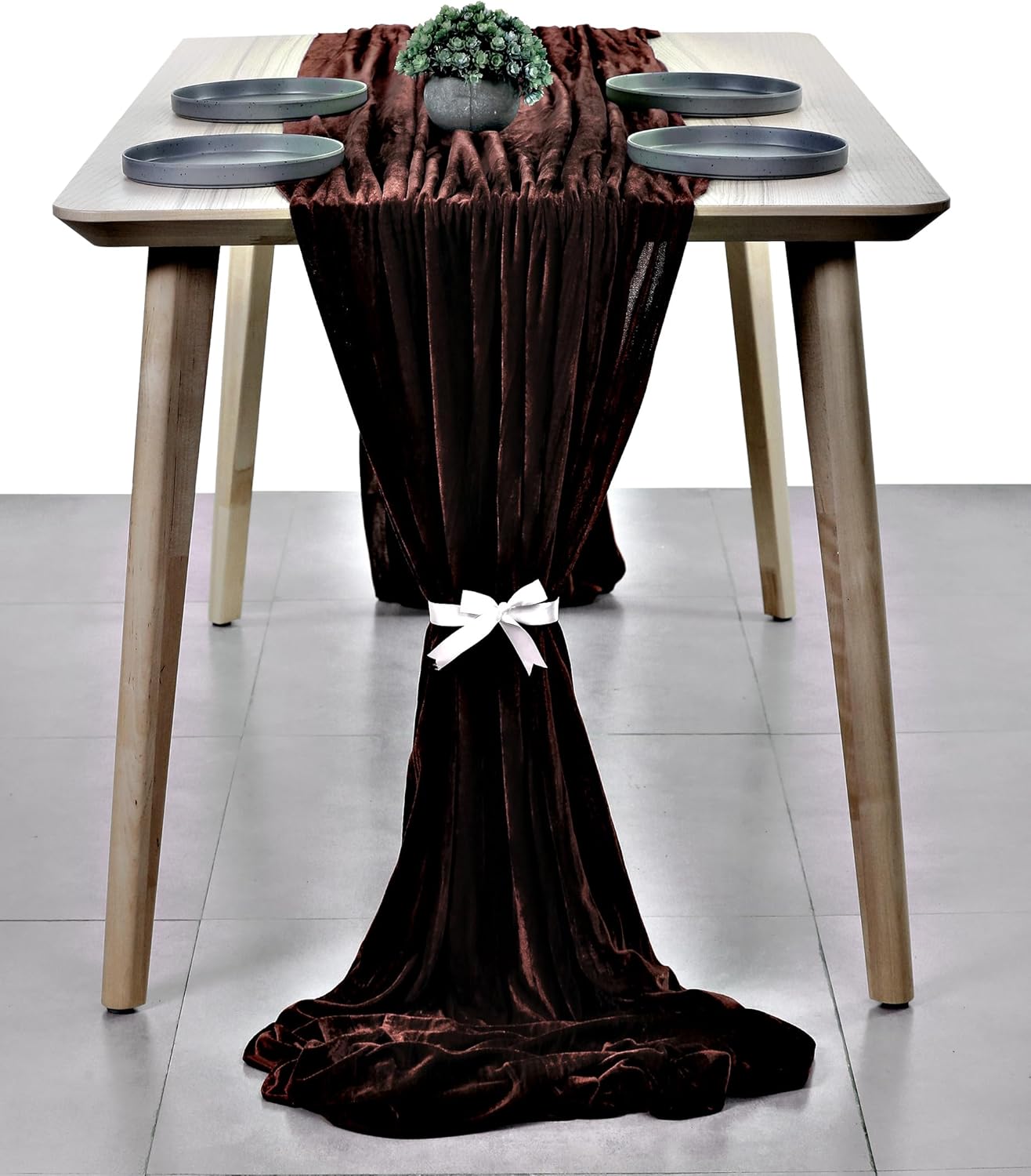 MDS Pack of 20 Wedding 27 x 120 inch Velvet Table Runner for Wedding Banquet Decor for 10Ft Table Runners - Coffee