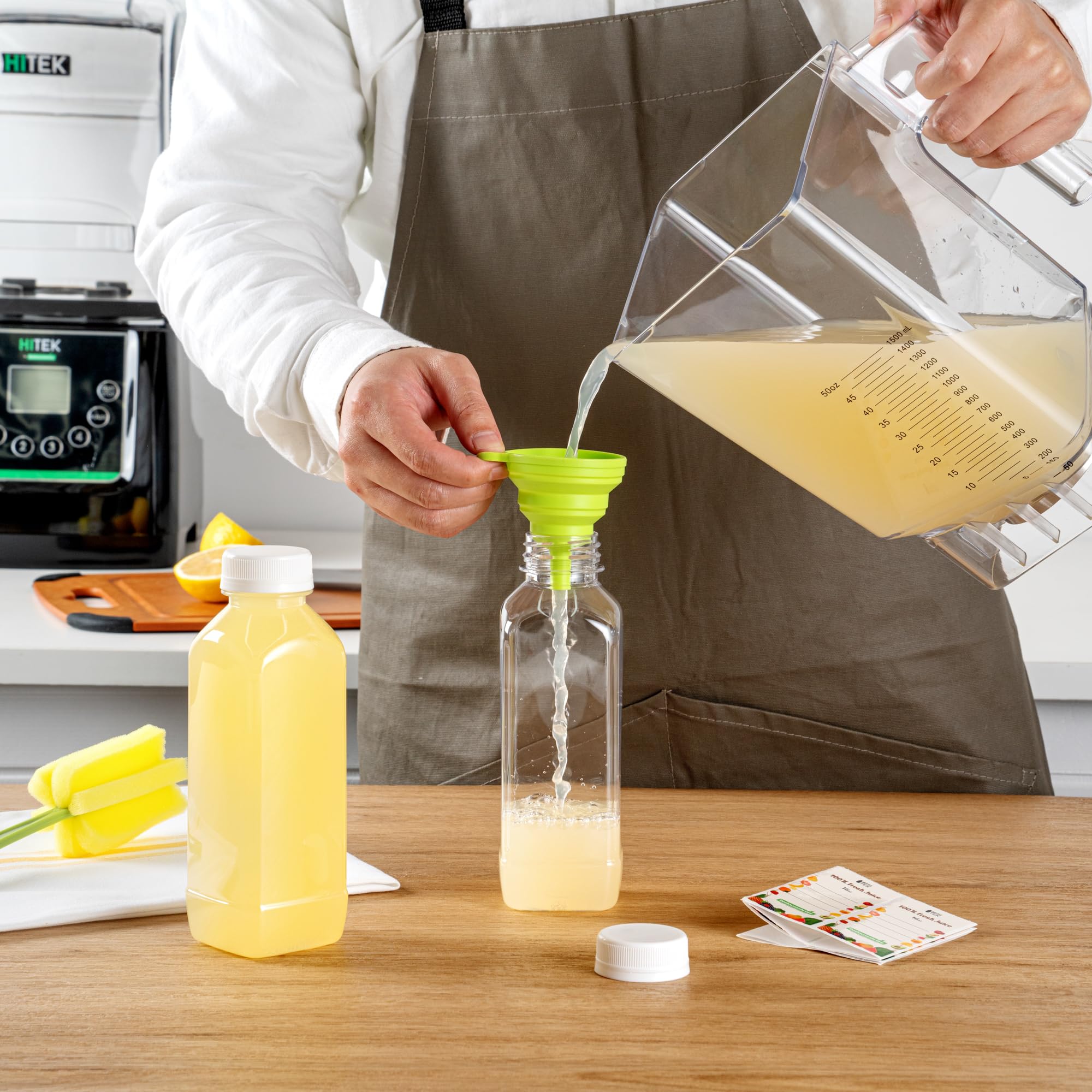 Restaurantware Botella Tek de 16 onzas para jugo, 1 botella con tapa, incluye etiqueta, tapa, cepillo y embudo, recipiente vacío de plástico transparente, para batidos, leche o agua