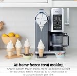 Ninja CREAMi Machine à Glace et à Crème Glacée, Sorbet, Milkshake, Yogourt Glacé, Programme Basse Calories & Plus, 13-en-1, Poignée de Crème Glacée & (2) Pintes CREAMi Swirl de 16 oz, Pour Enfants & Tous les âges, NC701C