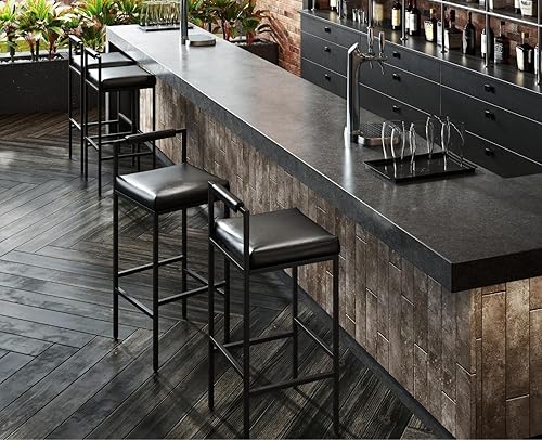 Miniatura 6 de Black Modern - Juego de 2 taburetes de bar de piel sintética, tapizados, cuadrados altos, taburete de bar industrial con respaldopatas de metal para