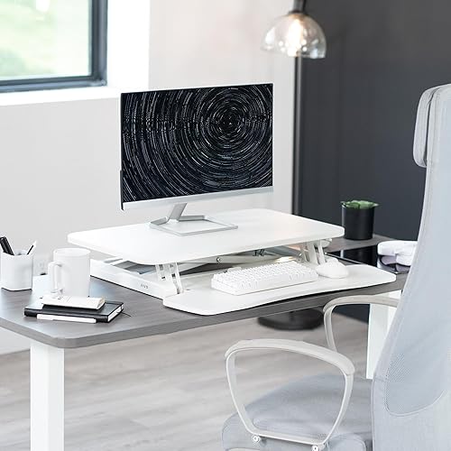 Vista 195 de VIVO DESK-V026KP - Convertidor de escritorio de 26 pulgadas, serie K, elevador de altura ajustable, para monitores y laptops, bandeja ancha