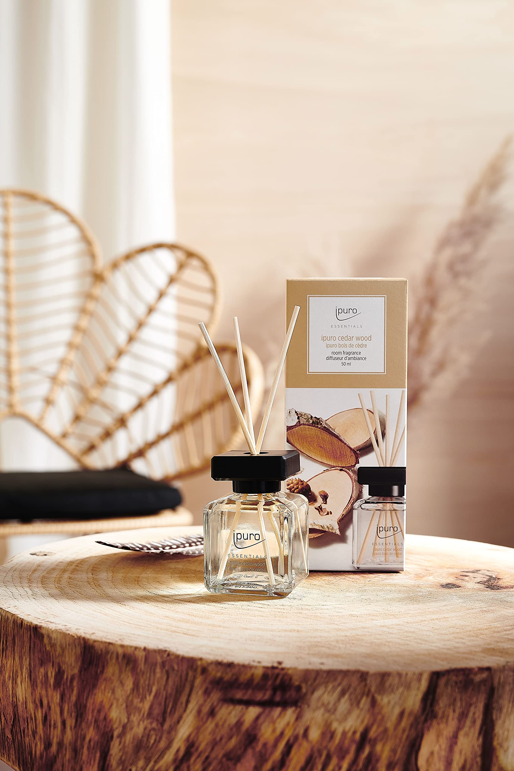 ipuro - ipuro cedar wood room fragrance - Discreet air freshener with woody and spicy notes