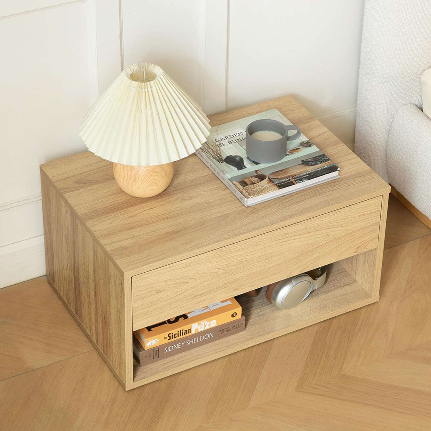 CHITA Modern Nightstand, 23.6" W Natural Wood Nightstand in End Tables, Bed Side Table with Storage Drawer & Open Cubby, for Bedroom, Living Room & Apartment, Oak