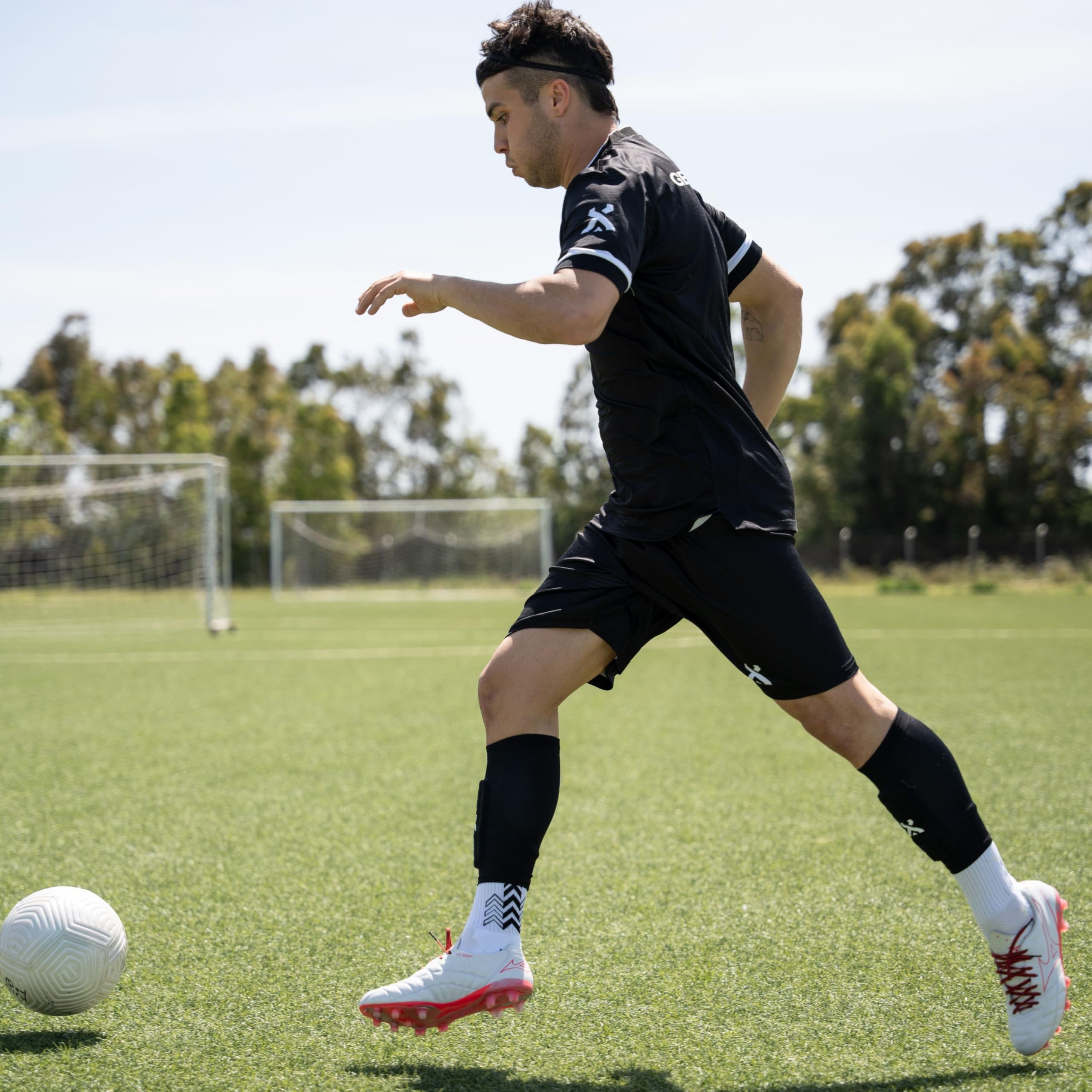GEARXPro - Shin Pad Sleeve Parastinchi Calcio
