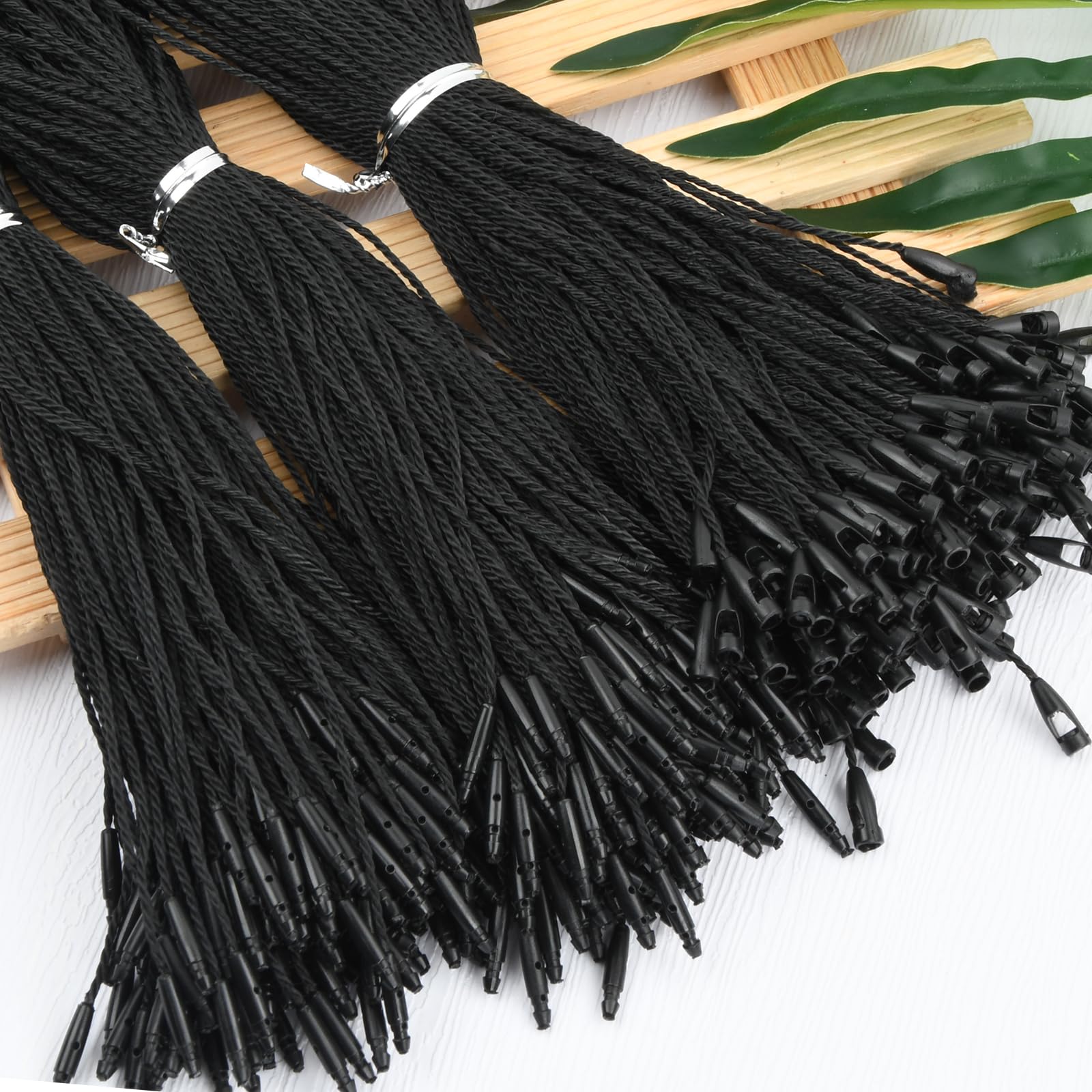 1000 Pièces Attache Etiquettes Vetement, Etiquettes à Duspendre Volantes | Hang Tag String Prix avec Fermoir Verrou pour Accrocher Etiquettes Bijoux Vêtements Accessoires de Bagages, 19.5CM (noir)