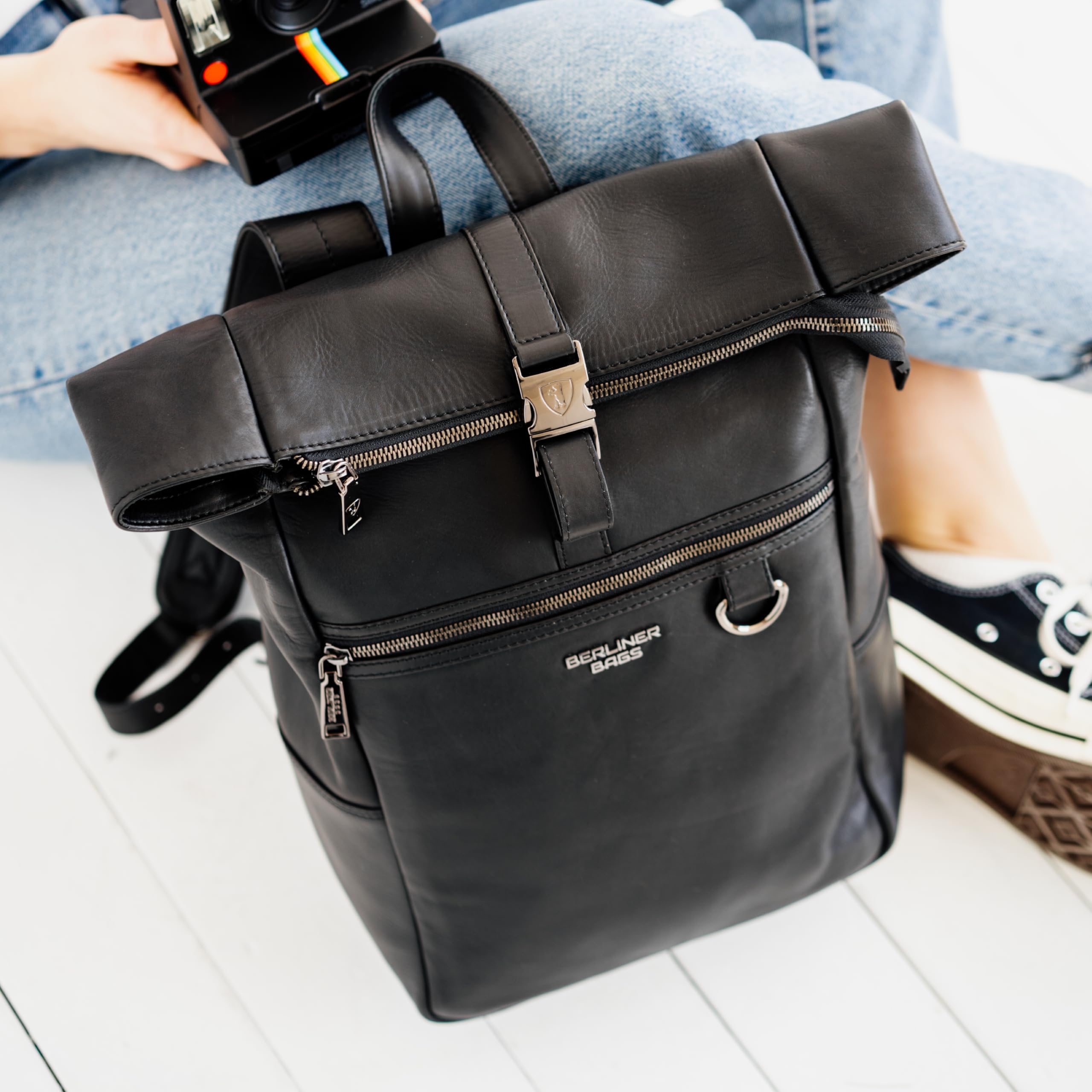 Berliner Bags Harlem Mochila de Piel Auténtica Impermeable con Diseño Rolltop y Funda para Portátil de 15”, Mochila Ejecutiva para Hombre y Mujer – Negro