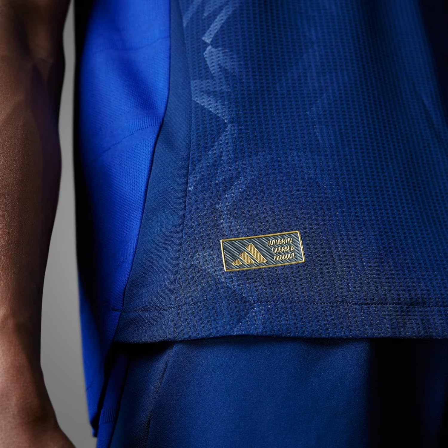 adidas Men's Slim FIT Manchester United 24/25 Away Authentic Jersey, Night Indigo, Small - Image 5