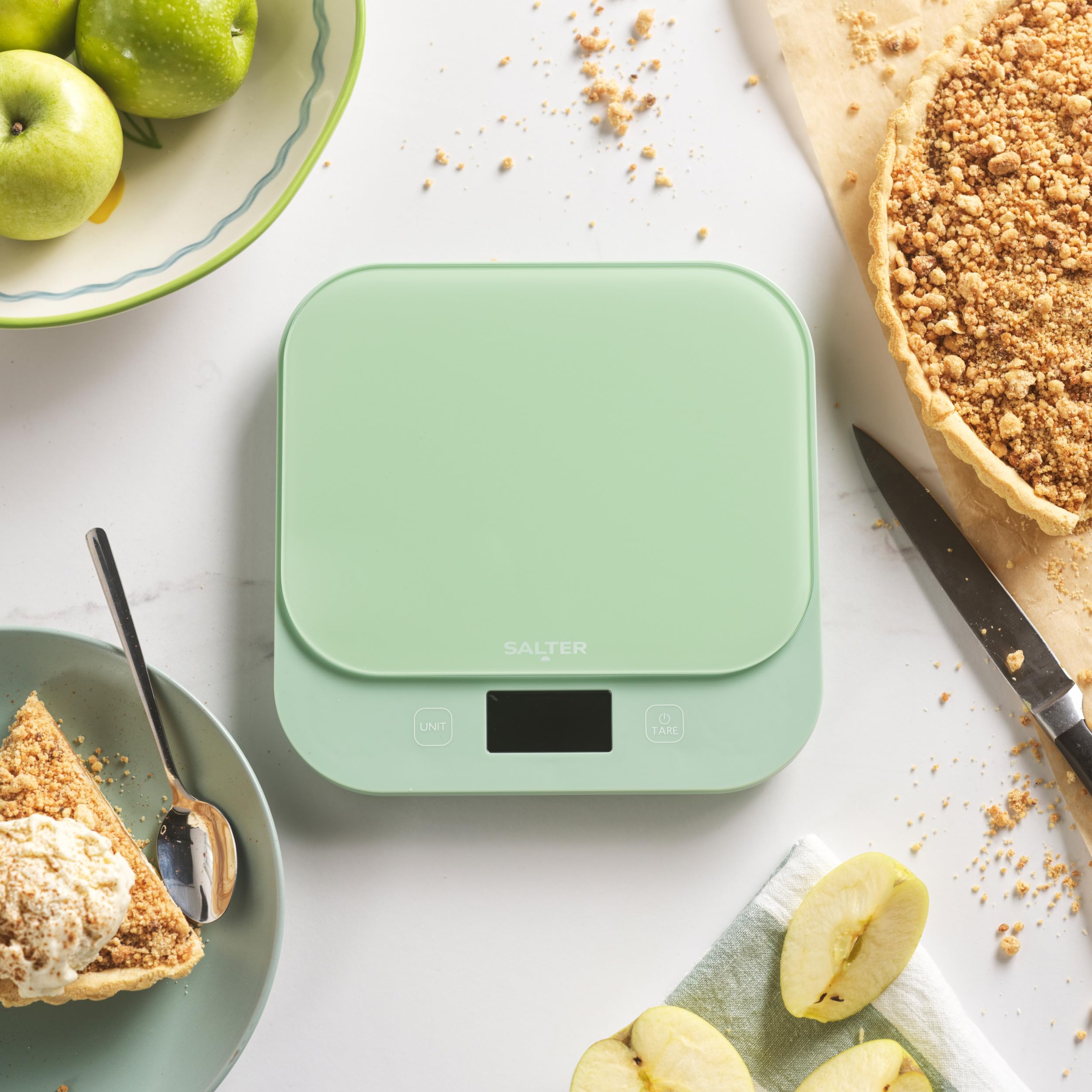 Salter British Bakes Cyfrowa waga kuchenna, 10 kg, dokładność 1 g | Tarowanie Add & Weigh, tryb płynów, wodoodporna, zmywalna, platforma ze szkła hartowanego, podświetlany wyświetlacz