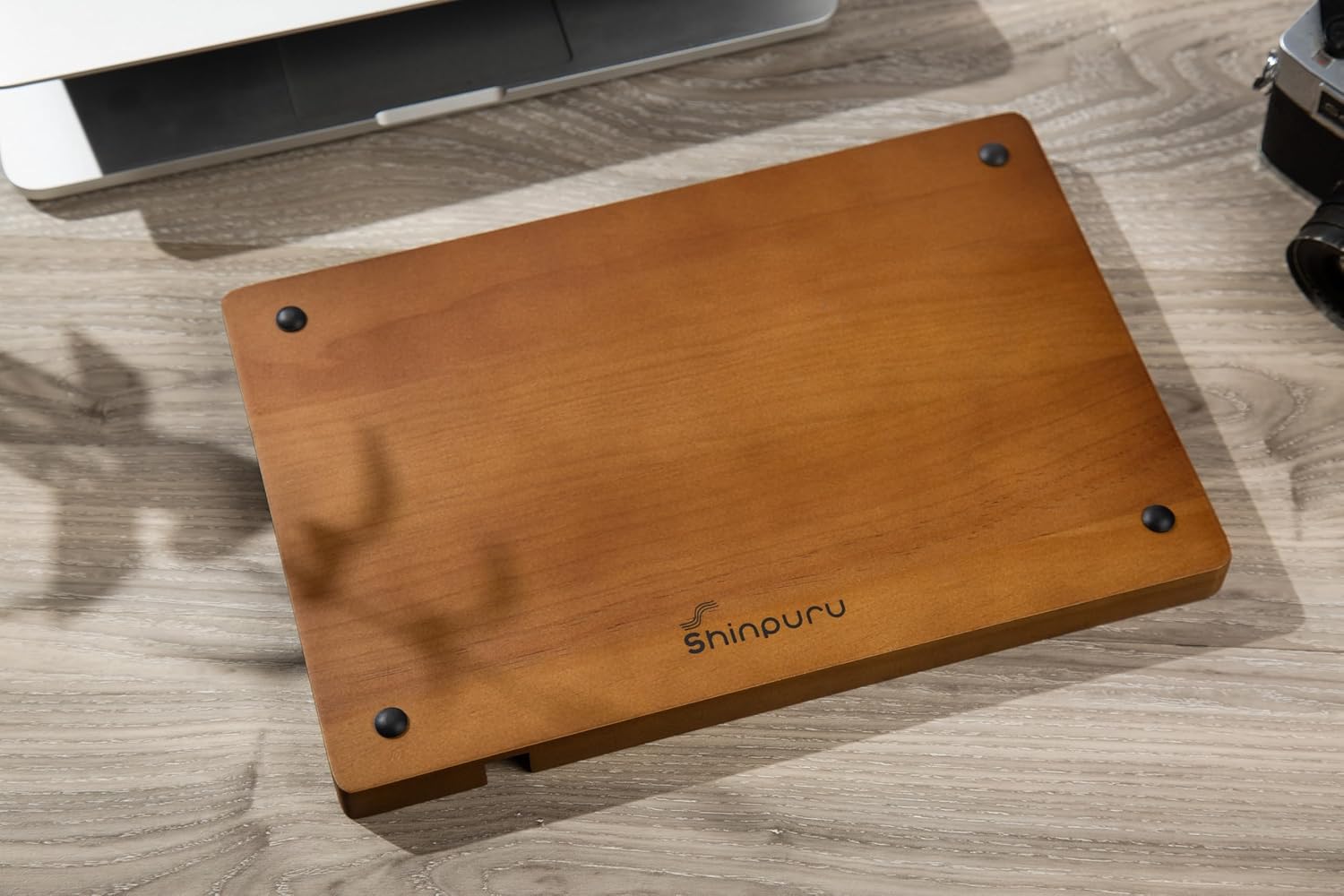 Shinpuru Wooden Valet Tray for Men, Nightstand Organizer with Leather Inlay, EDC Essentials Catchall Tray for Keys, Phone, Wallet, Watch, Earbuds - Bedside Desk Entryway Tray (Wood-Pen)