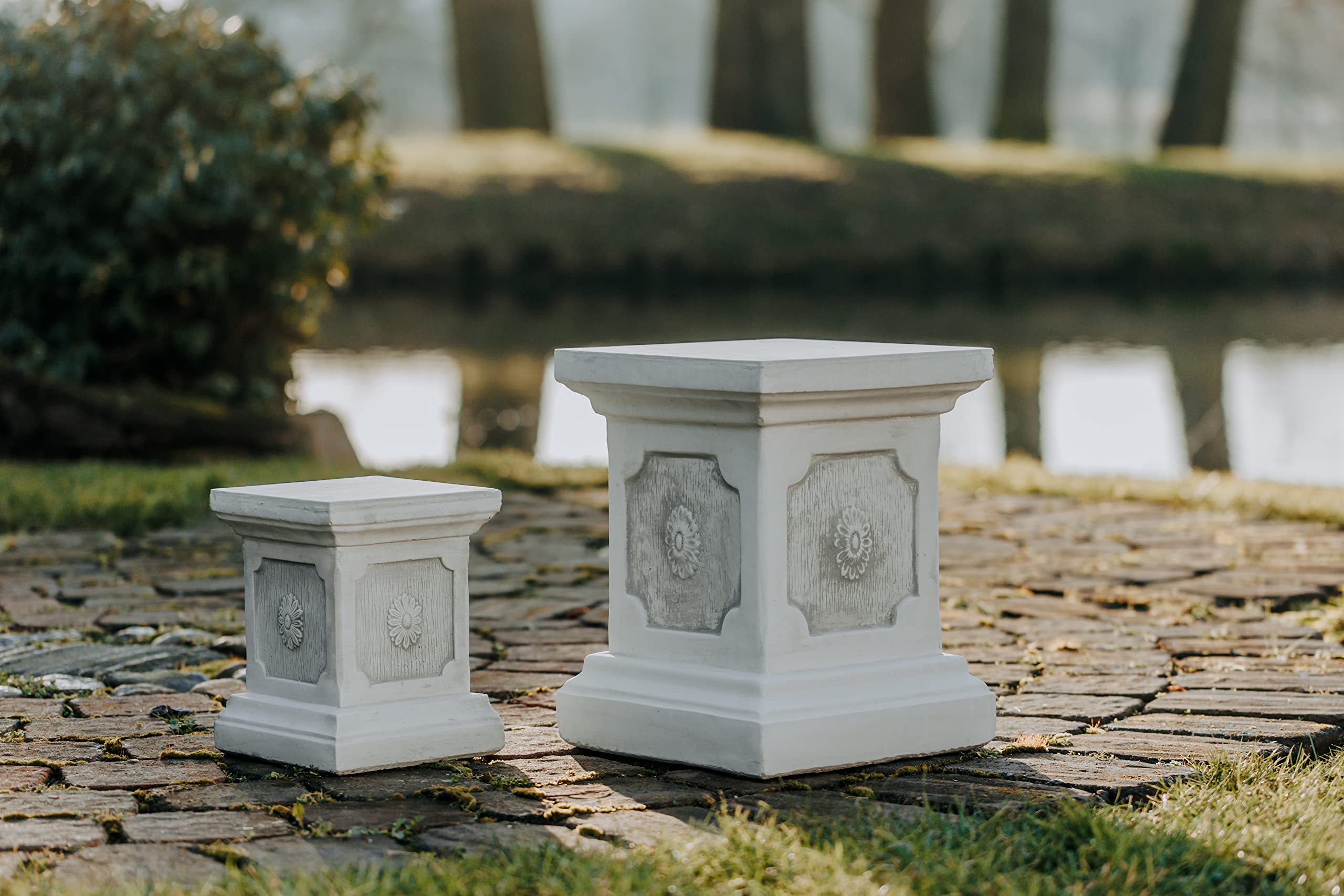 gartendekoparadies.de Joli motif de socle : fleur en pierre reconstituée, résistant au gel