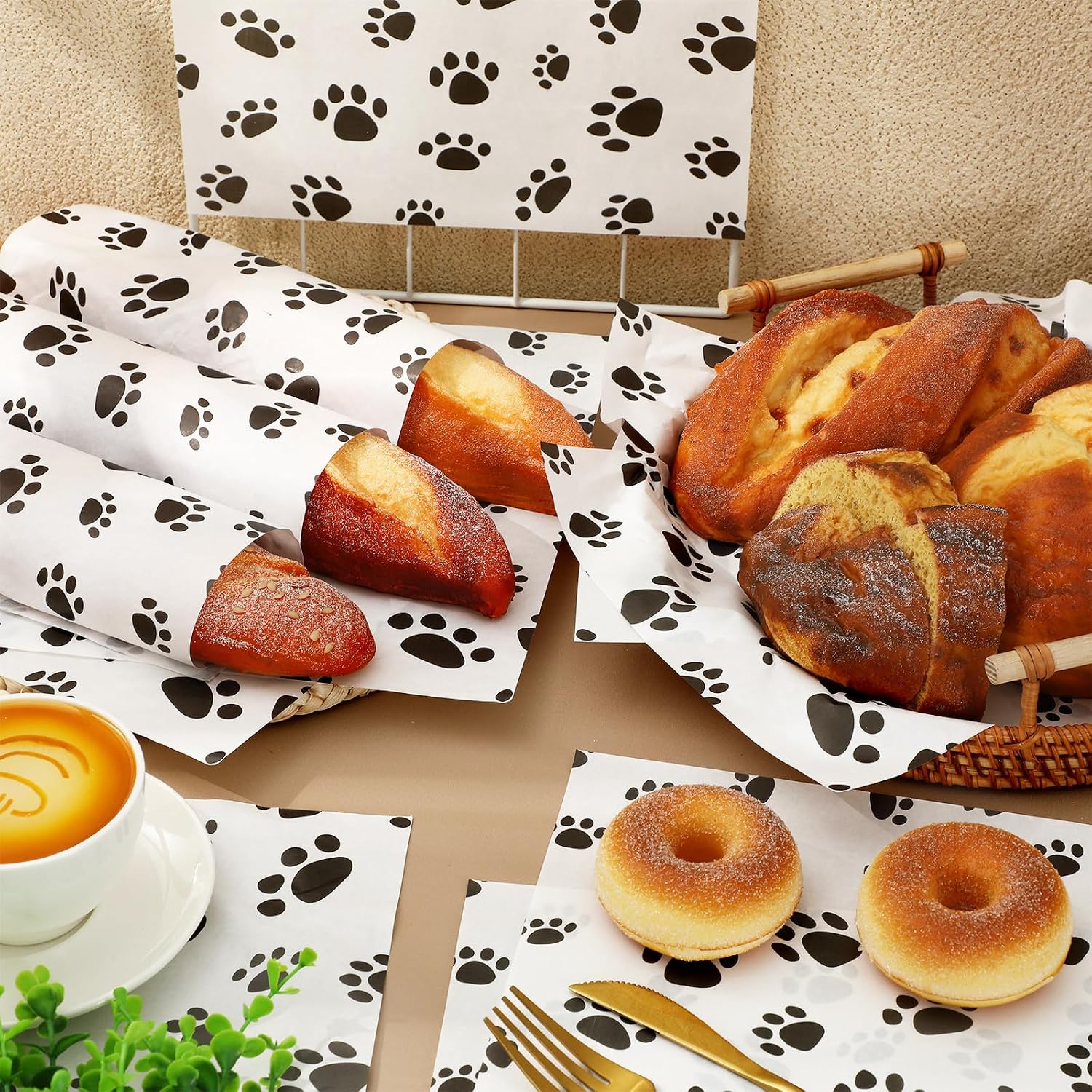 JarThenaAMCS 150Pcs Dog Paw Wax Paper Deli Paper Sandwich Wrap Tissue White Black Pet Paw Waterproof Oil-Proof Picnic Liner for Home Party Kitchen Supplies, 9.8 x 8.3 Inch