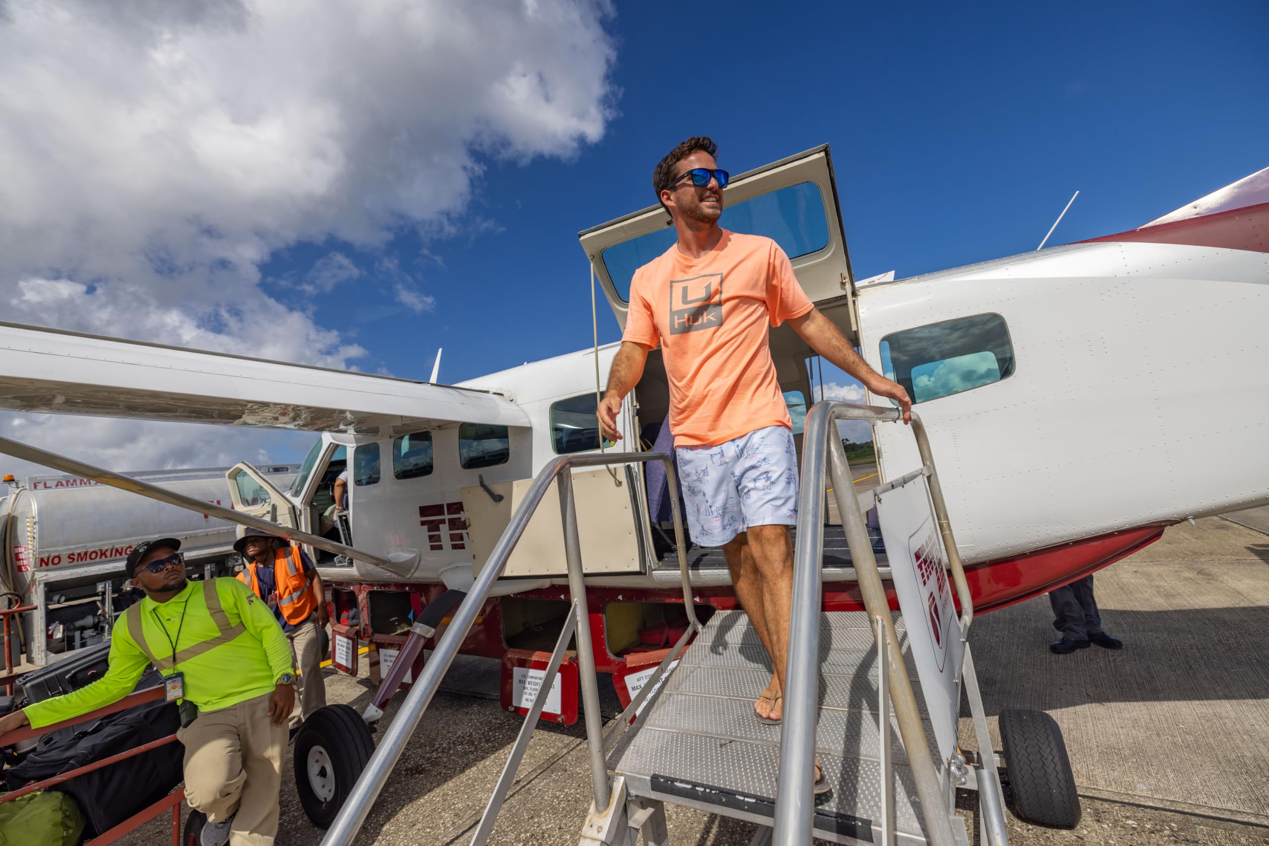 HUK Mens Performance Fishing Logo Tee, Short Sleeve T-Shirt for Men - 3