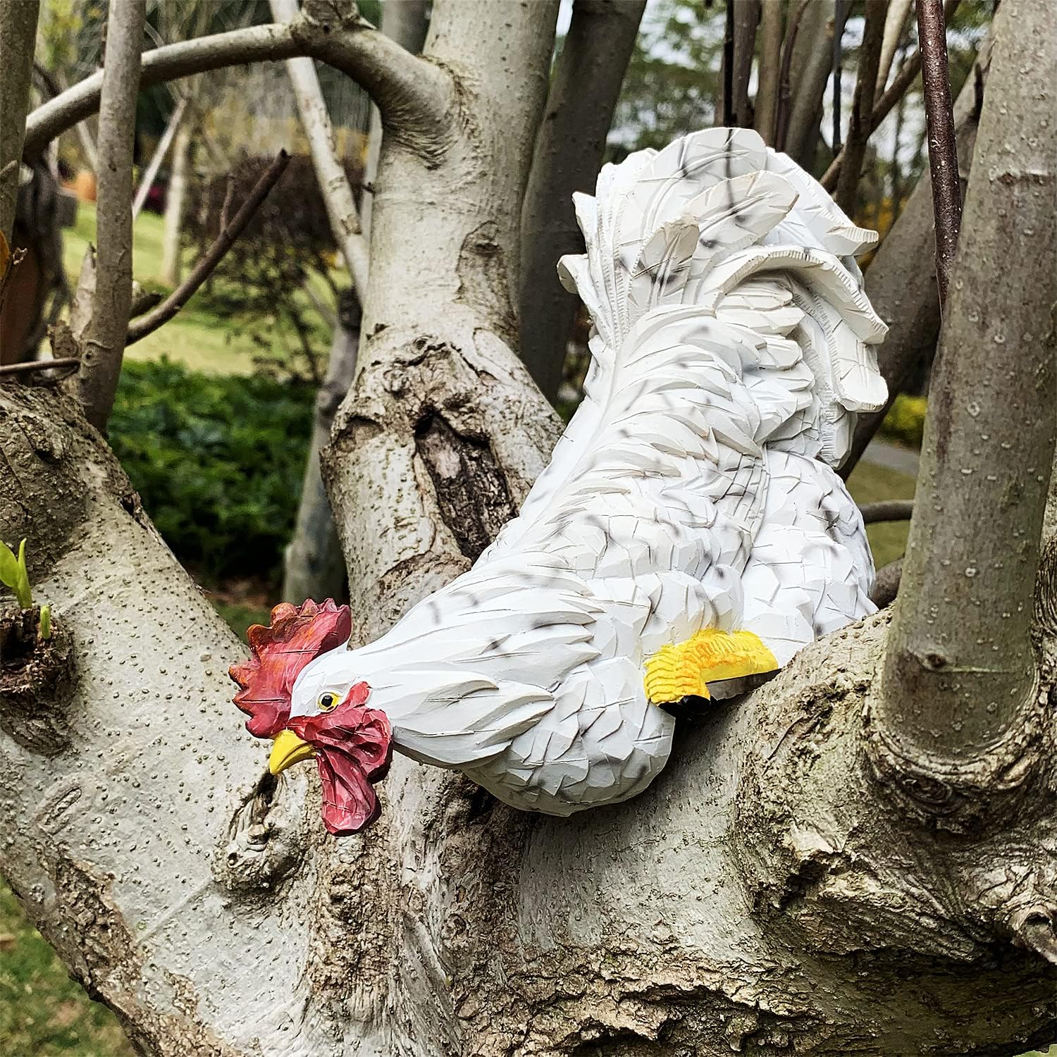 Garden Statues Cock Art Decoration Rooster Figurine Waterproof Chicken Sculpture Ornaments for Garden Yard Pathway Fence Porch Lawn (White)