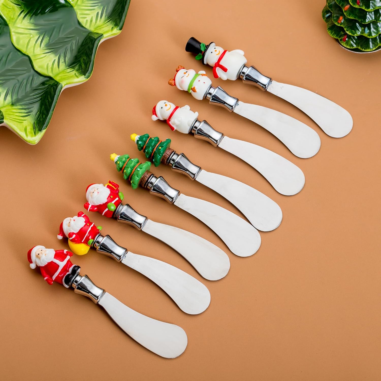 Christmas Cheese Spreaders Set of 8 – Holiday Resin Hand-Painted Handles with Stainless Steel Blades – Festive Butter Knives for Cheese, Jam, Spreads – Christmas Party Appetizer Serving Decor