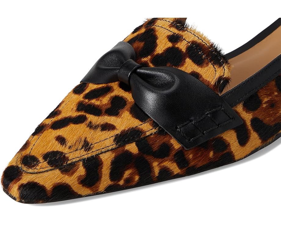 Andre Assous Blake - Right View