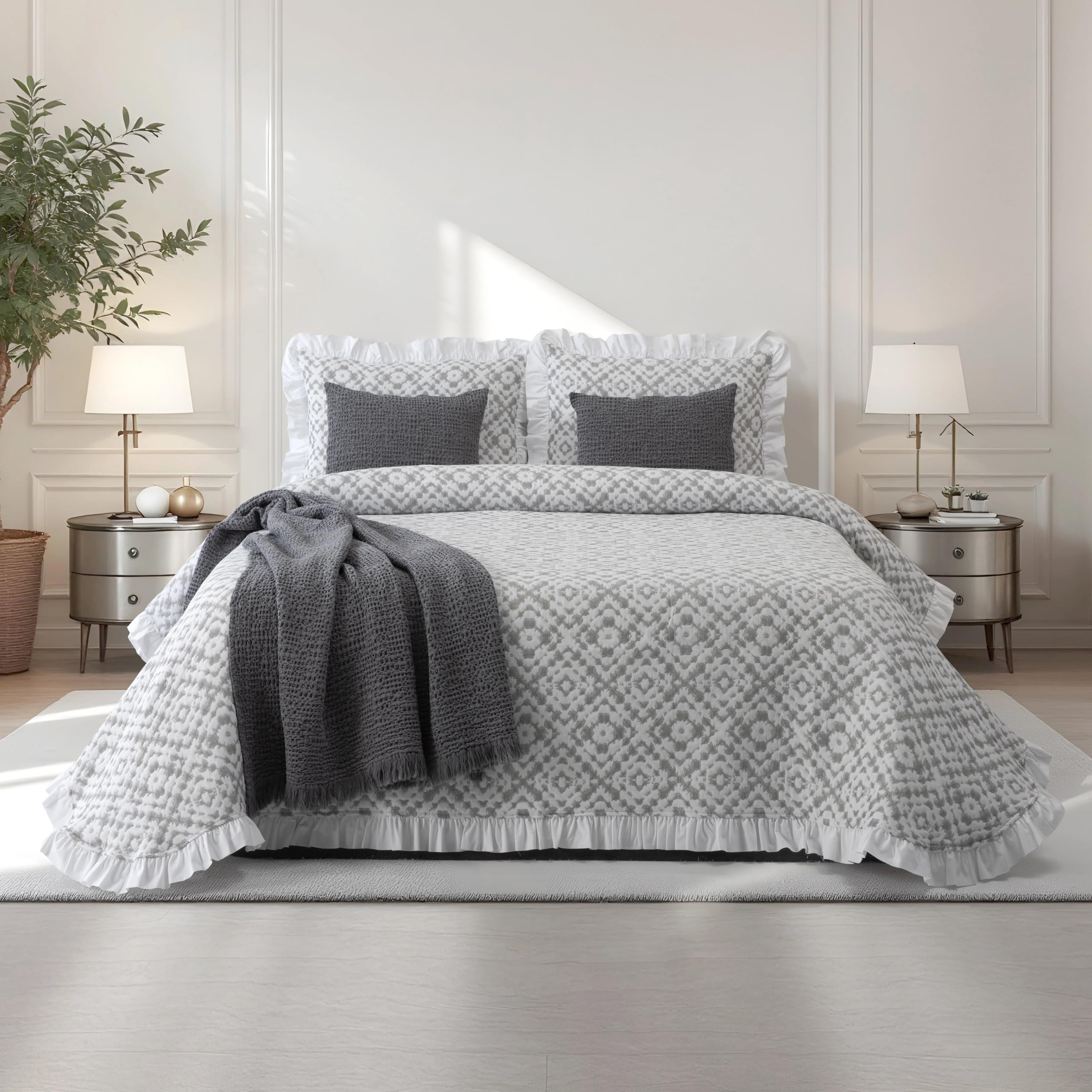 Colcha Marina con Volante Gris - 50% Algodón, 50% Poliéster - Cama 150 cm (Colcha 240 x 260 cm) - Geométrico- Fabricado Portugal