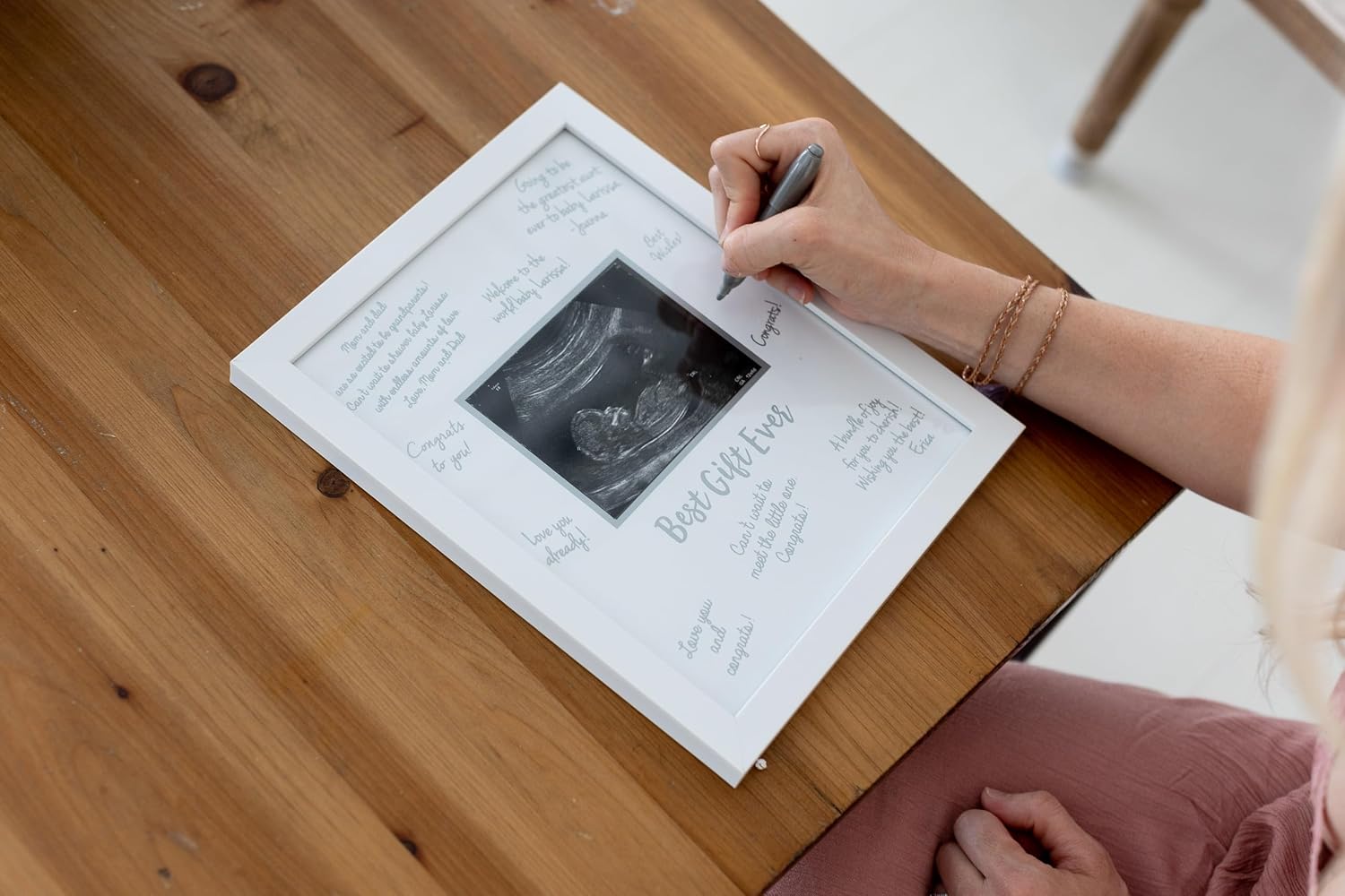 Sonogram Signature Frame - Ultrasound Picture Keepsake, Gender Neutral Baby Shower Decor, First Time Moms Pregnancy Gift, Guest Book Alternative, Ideal for Nursery, Marker Included