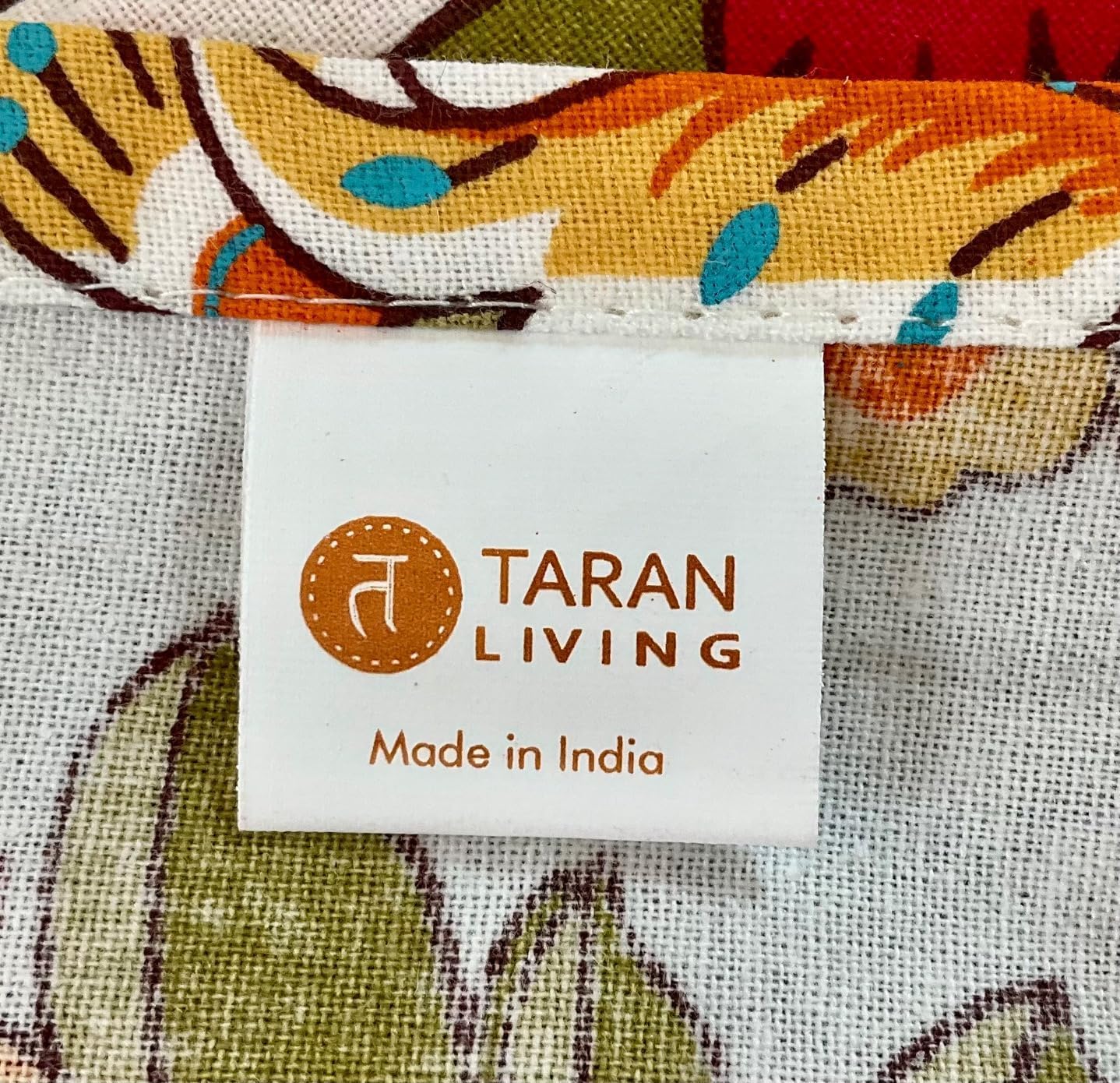 TARAN LIVING Plain Dinner Table Runner - 14x72 inches Cotton Solid Plain Runner for Dining Table Party Restaurent Wedding Decoration (Table Runner(1)+Napkin(4))