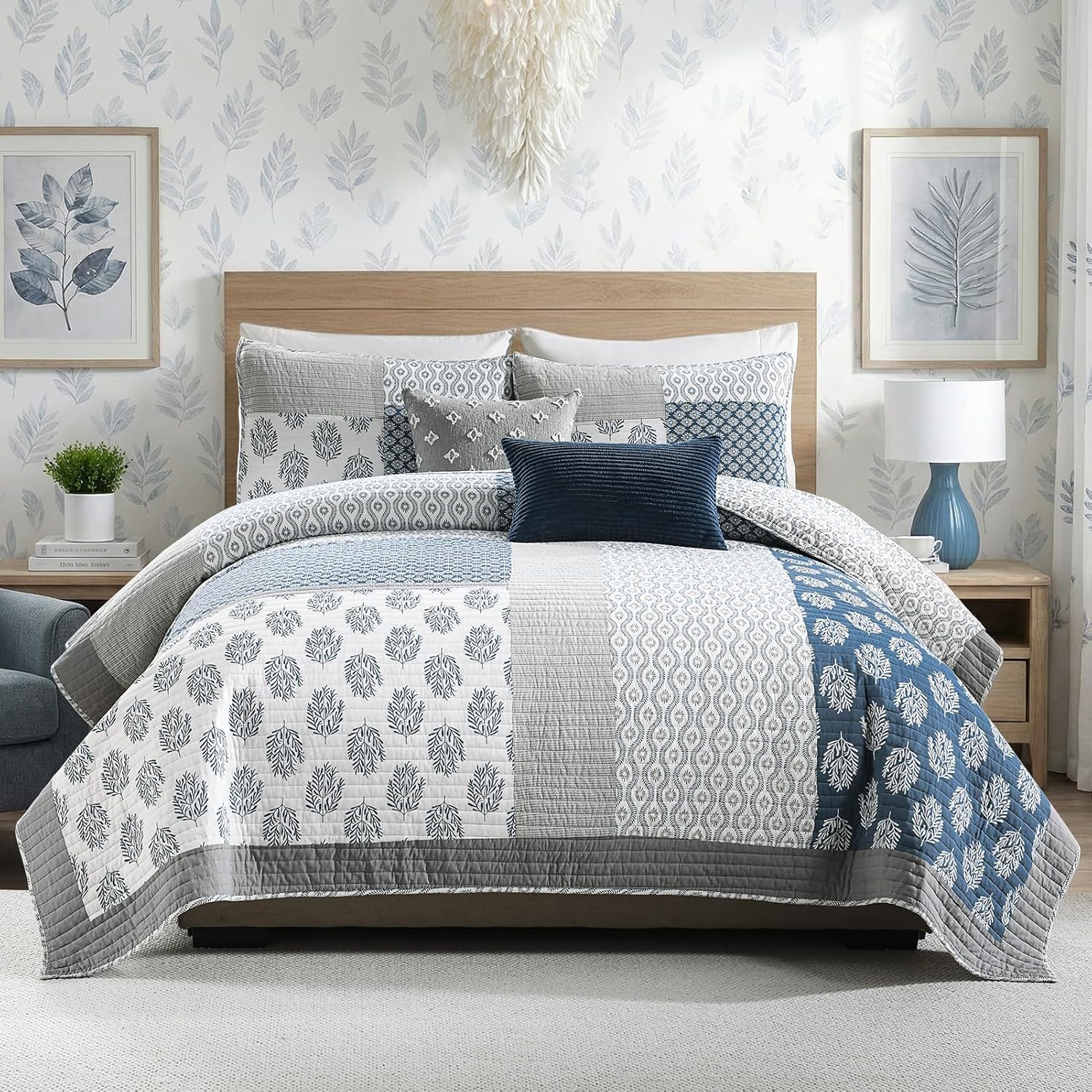 PANGUSHAN 5 Pieces Quilt Set King Size - 100% Cotton King Comforter Set, Patchwork Farmhouse Floral Bedspread, Reversible Lightweight Bedding Bed Spread, All Season, Blue/Grey/White