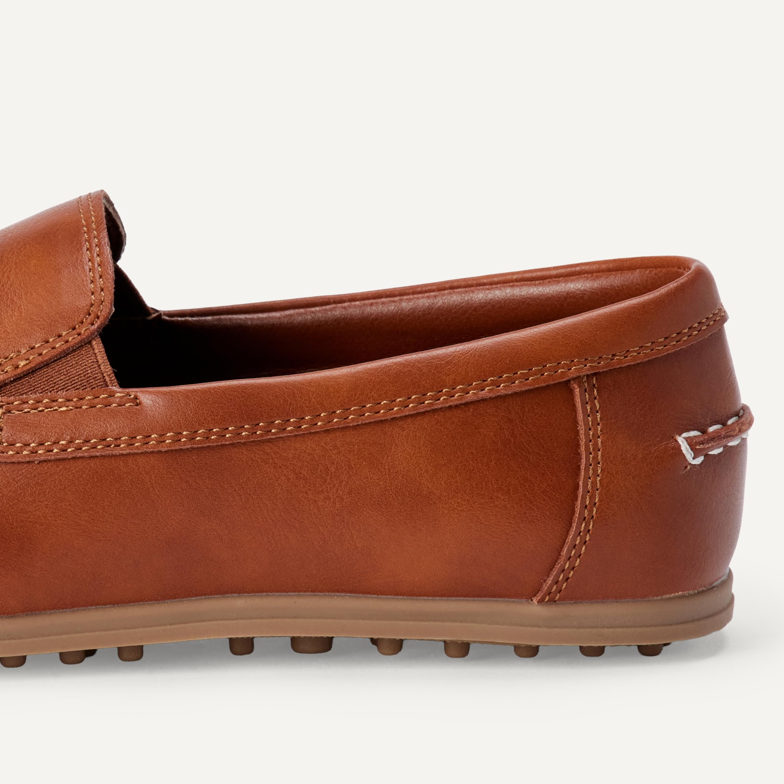 Amazon Essentials Boys' Slip-On Moc Toe Loafers with Memory Foam — view 5