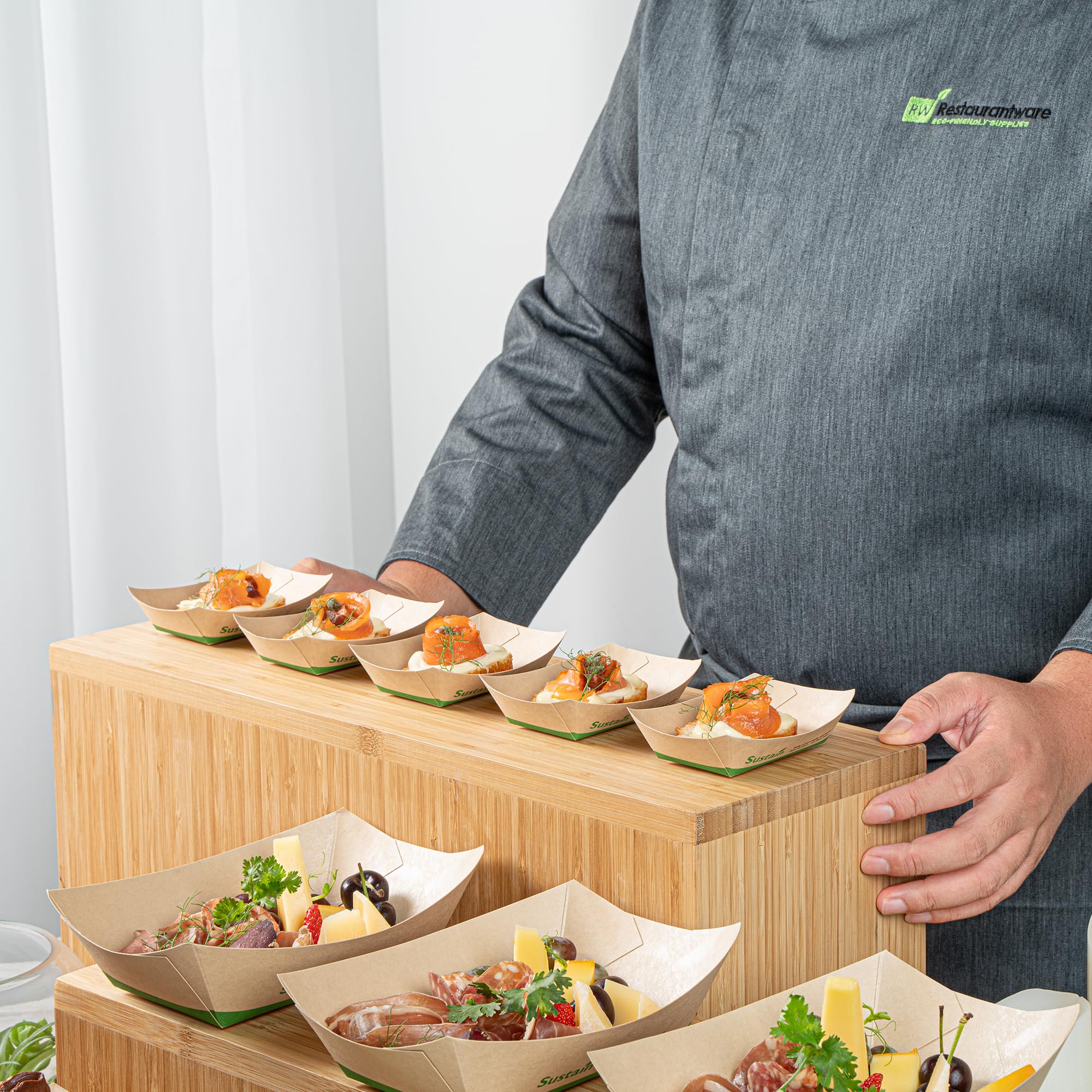 Restaurantware -Sustain - Barcos desechables de comida de 4 onzas, 50 bandejas de papel resistentes para alimentos, con forro de ácido poliláctico, compostables, bandejas de servir de papel de bambú