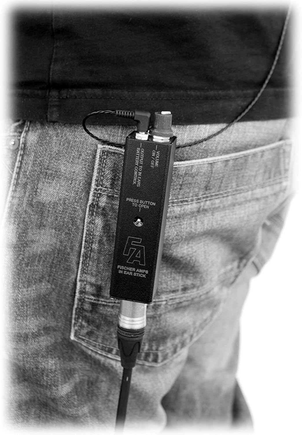 Hard-Wired in-Ear Monitoring Systems The Stick in-Ear Headphone Amp (960-00334)