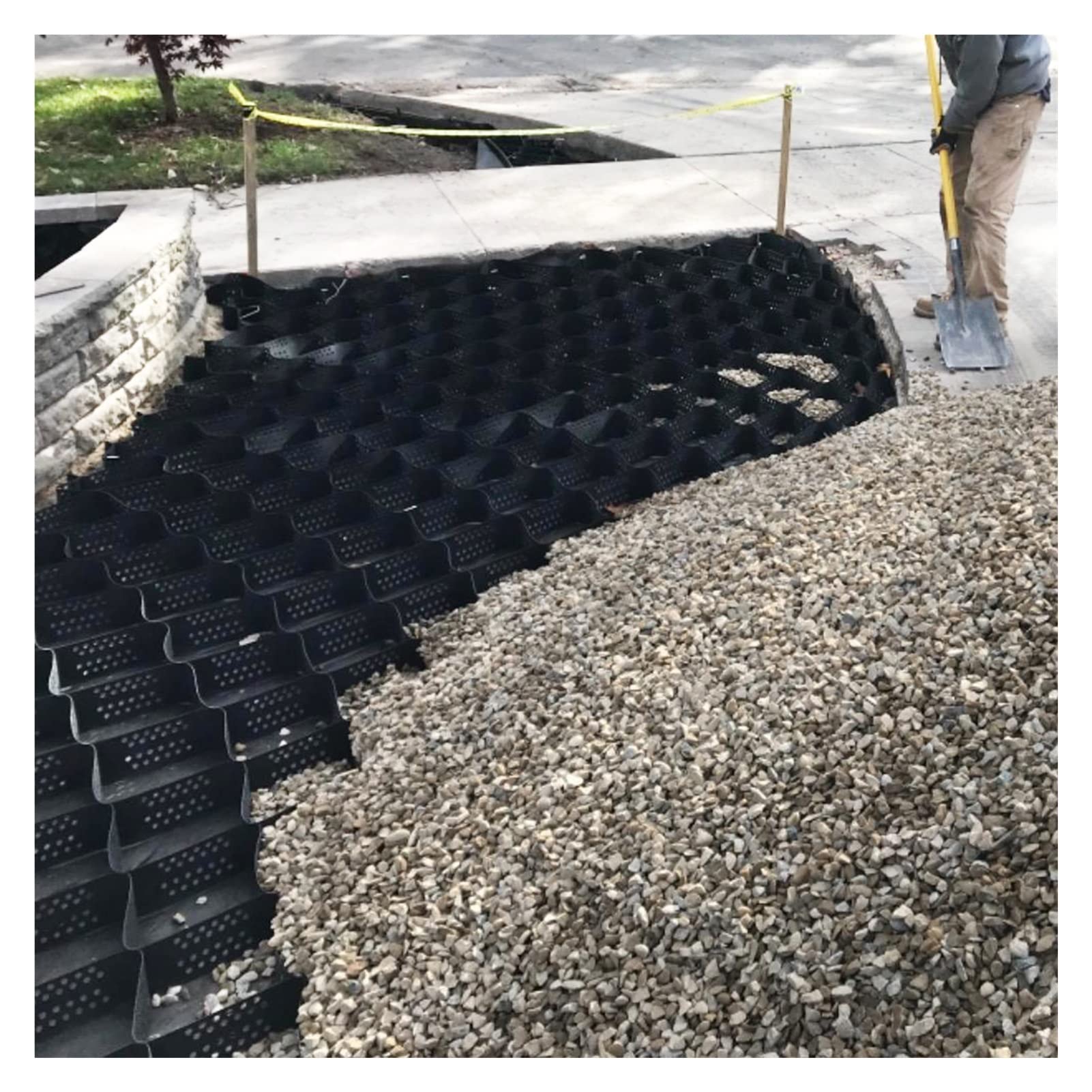Amazon.com : Mud Control Grids for Livestock, Geo Grid Ground Grid 2 Inch  Rise Gravel Support Grid for Steep Driveway Paths Patios, Anti-Deformation  Easy to Install (Color : W x L, Size :