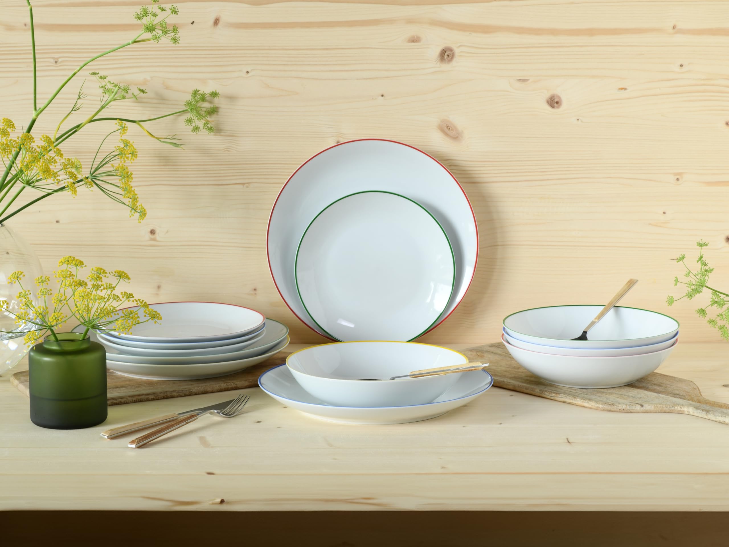 CreaTable, 24057, seria Luna Color Line, 12-częściowy zestaw naczyń dla 4 osób, zestaw talerzy z porcelany, nadaje się do mycia w zmywarce i używania w kuchence mikrofalowej, wysokiej jakości