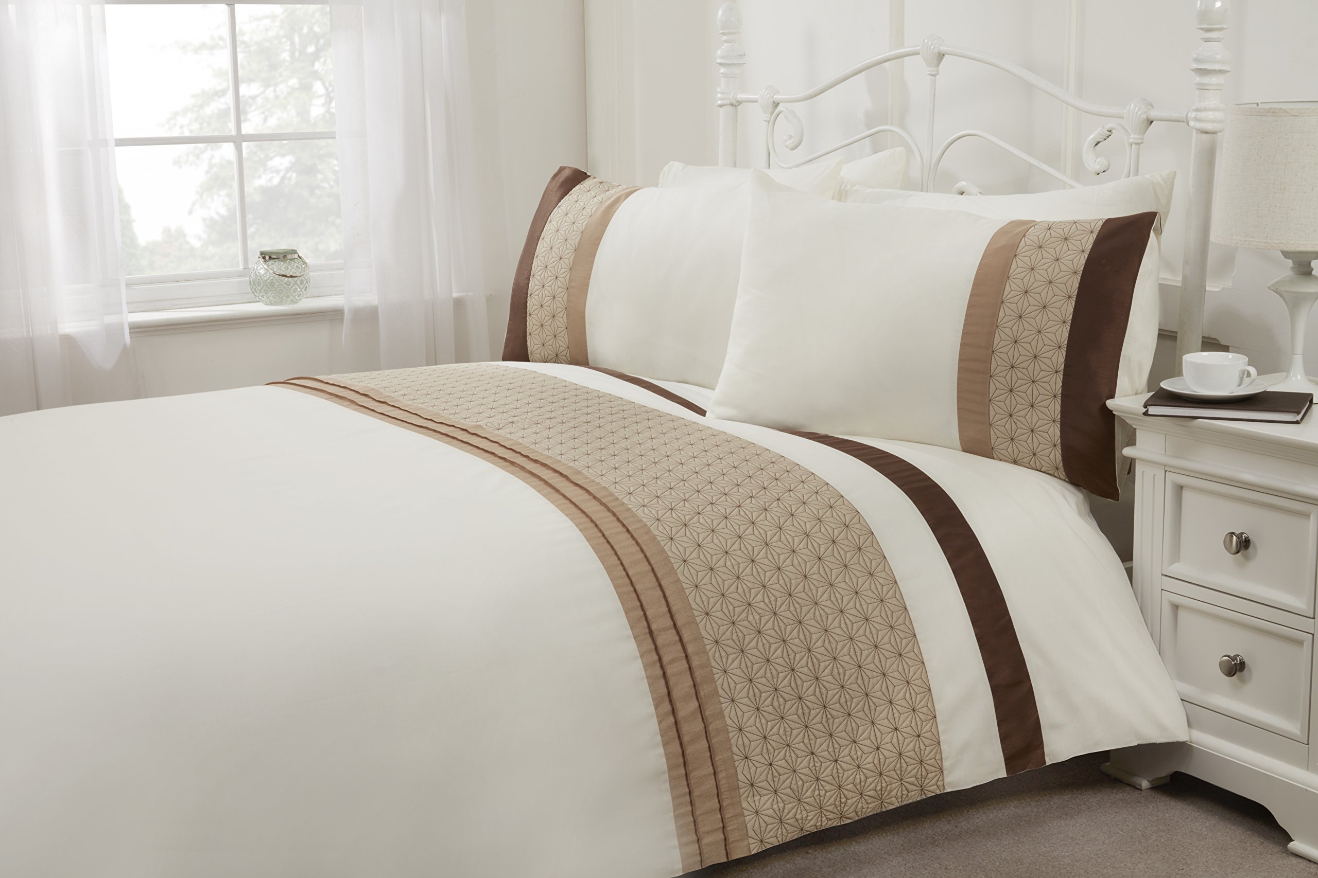 Rapport Home Anise Polycotton Duvet Set With Pillowcase from B&Q
