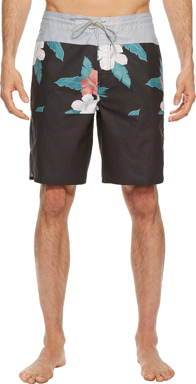 Rip Curl Men's Standard Treehouse Layday Boardshort