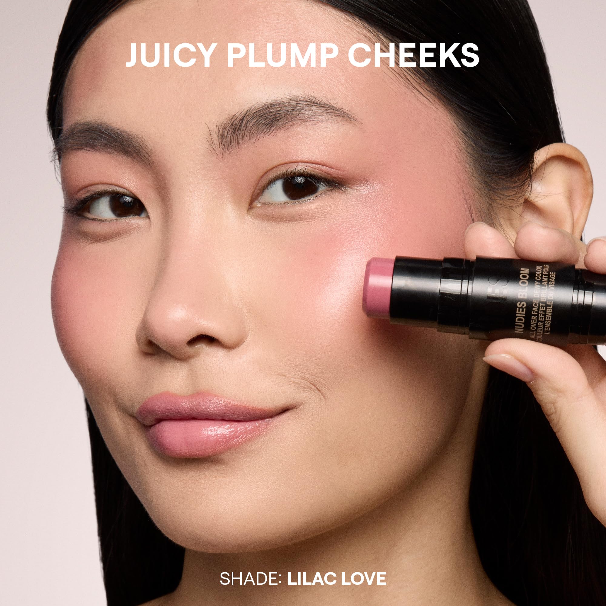NUDESTIX Nudies Bloom Dewy Blush Stick Lilac Love – Dewy Blush Balm, Glassy Glow, Hydratisierend, Vegan – Für Wangen, Augen & Lippen 7g