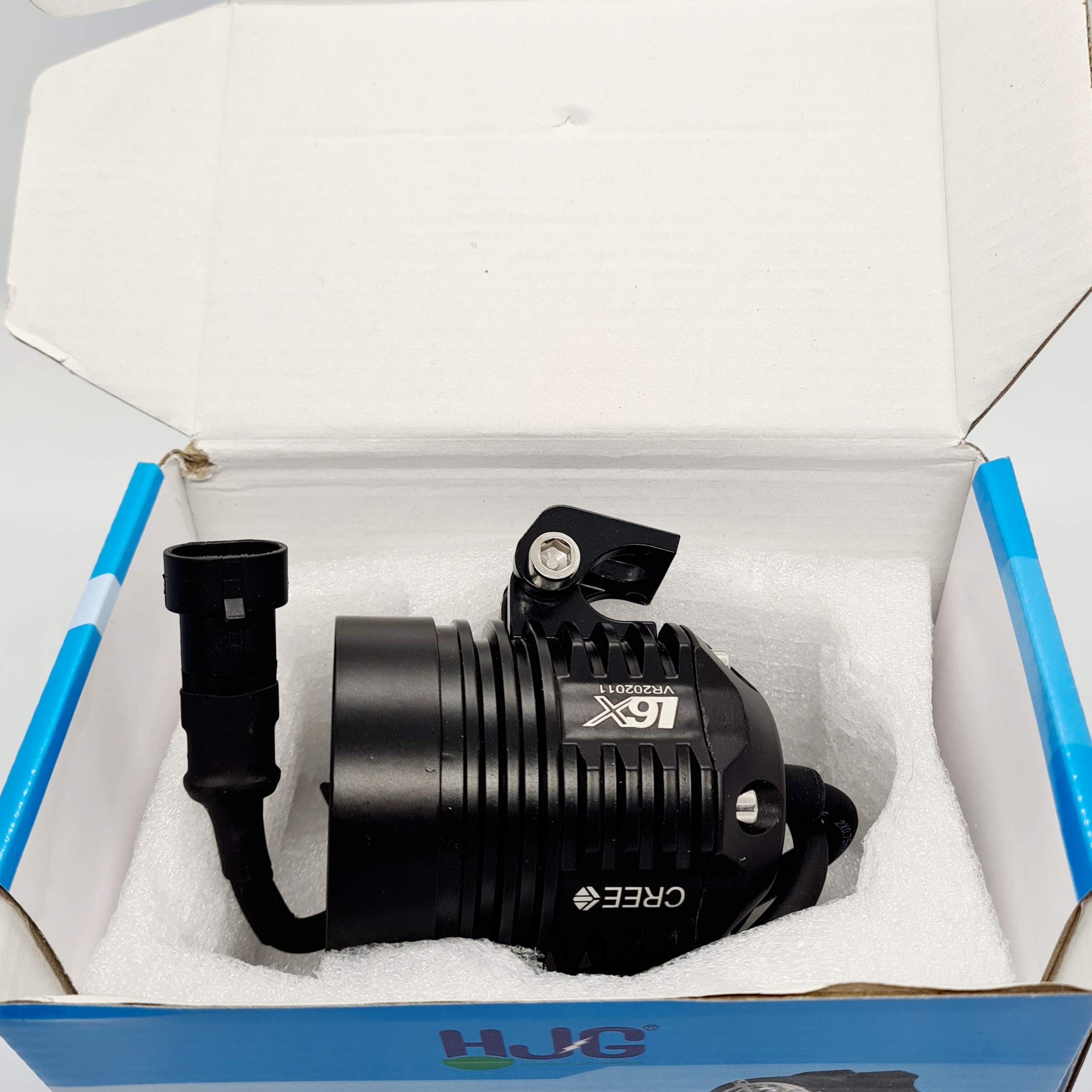 AUTOPOWERZ L6X 60W Cree 6 LED Auxiliary Lamp Flood Light Fog Lamp