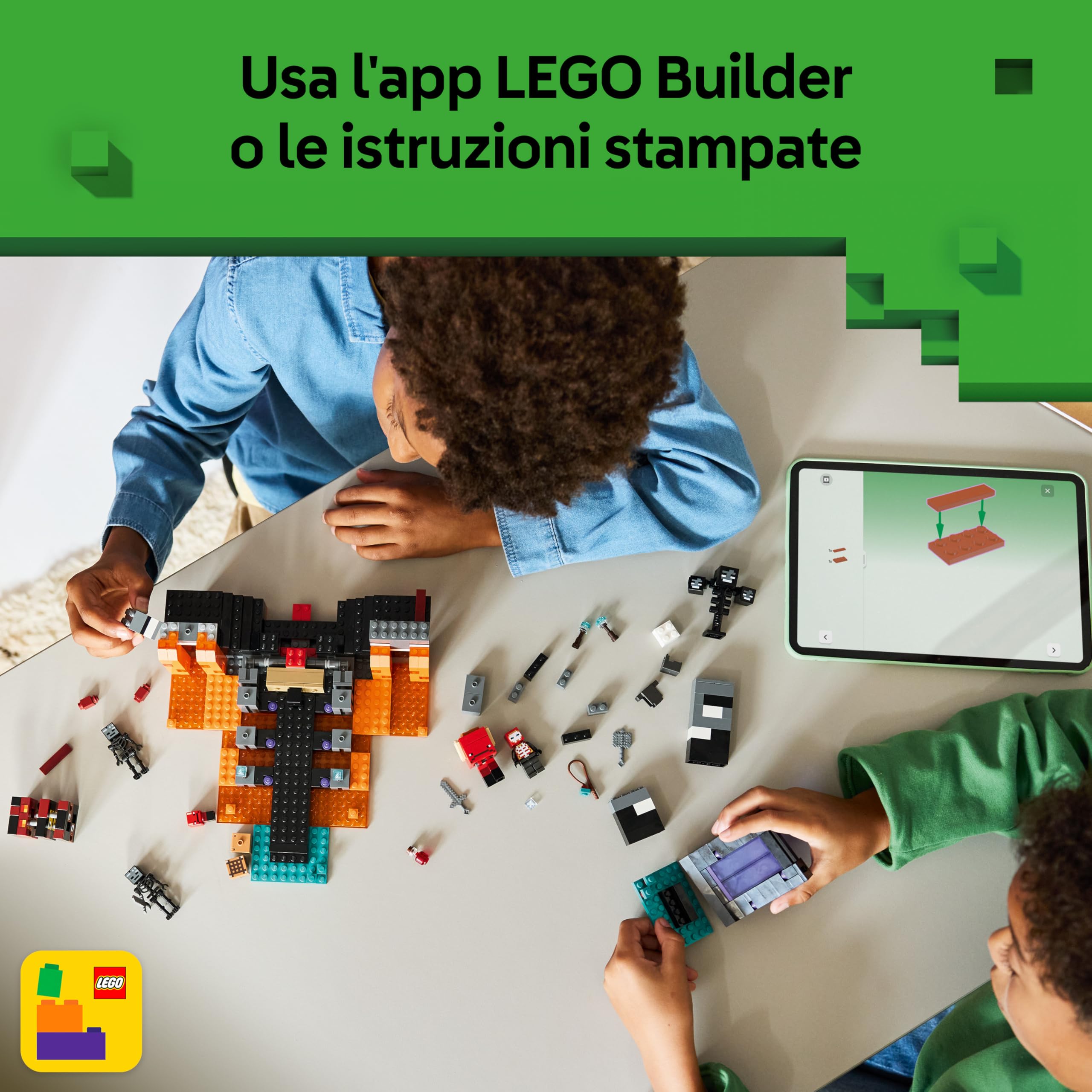LEGO Minecraft Battaglia Contro il Wither - Giocattolo Interattivo con Guerriero Crimson, Strider, Cubo di Magma e 2 Figure di Scheletri Wither - Regalo per Gamer, Bambini e Bambine da 8 Anni - 21590